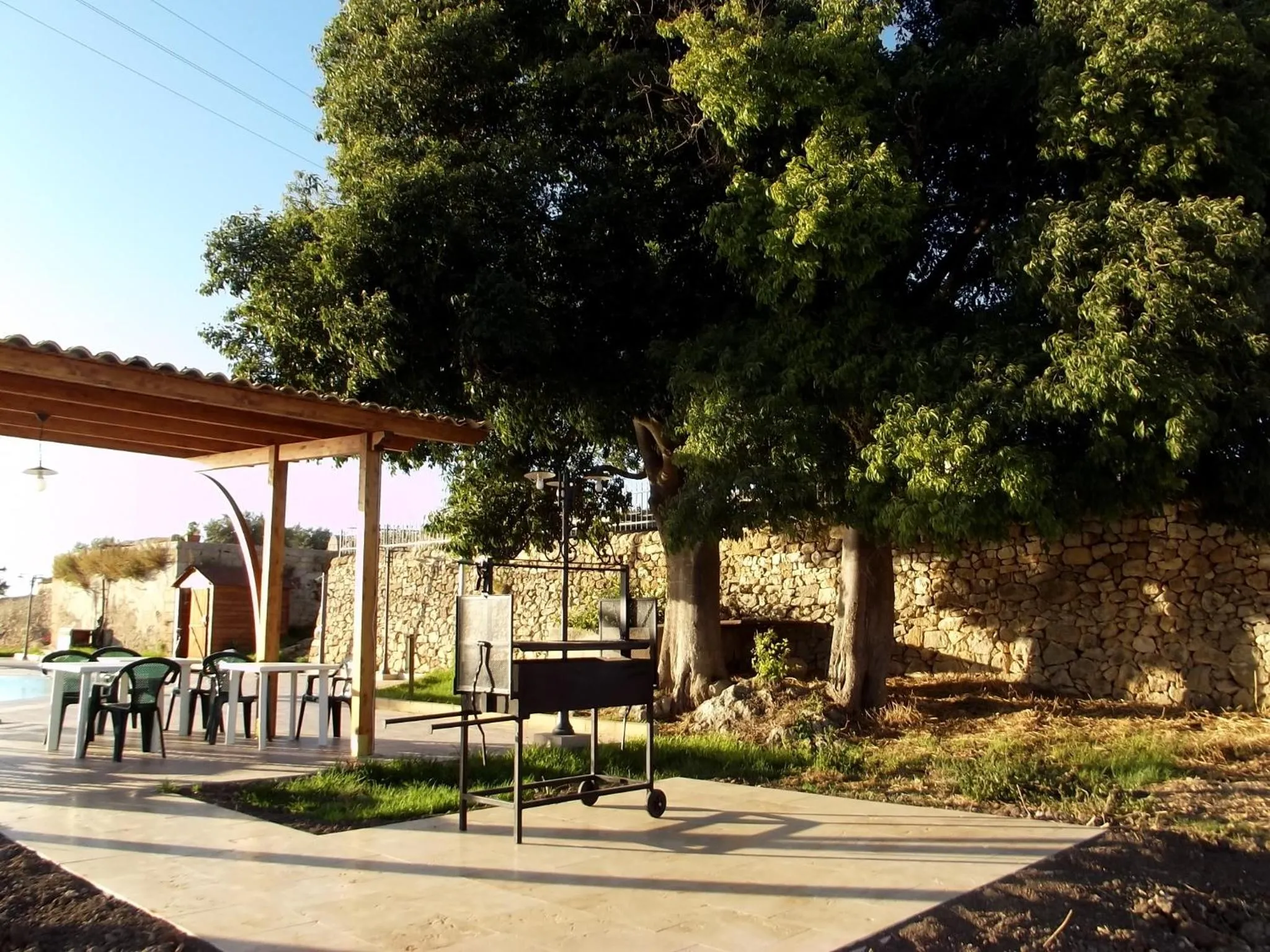 Restaurant/places to eat in Agriturismo Valle di Chiaramonte