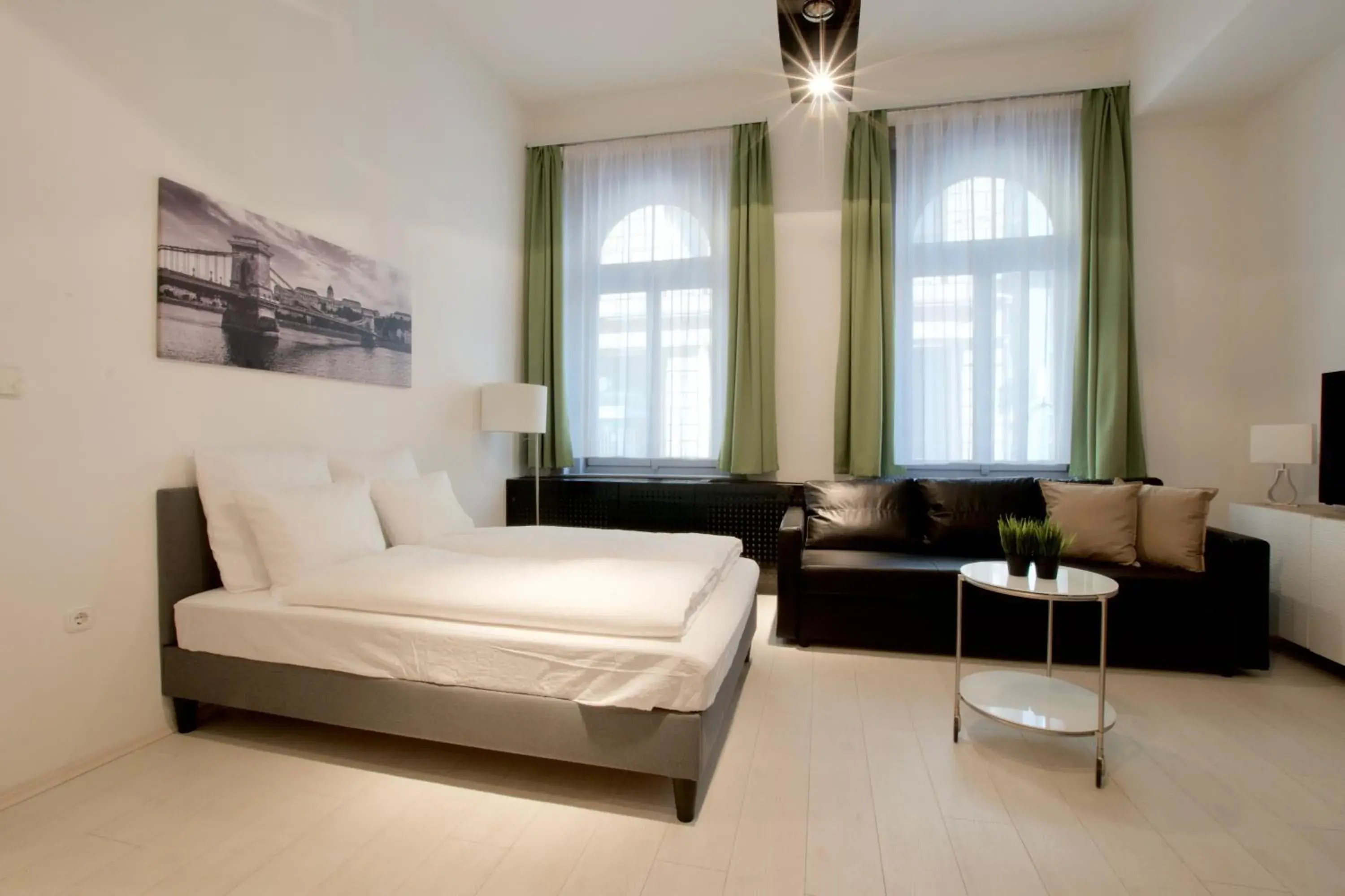 St. King 1 by Hi5 Apartments St. King 1 by Hi5 Apartments