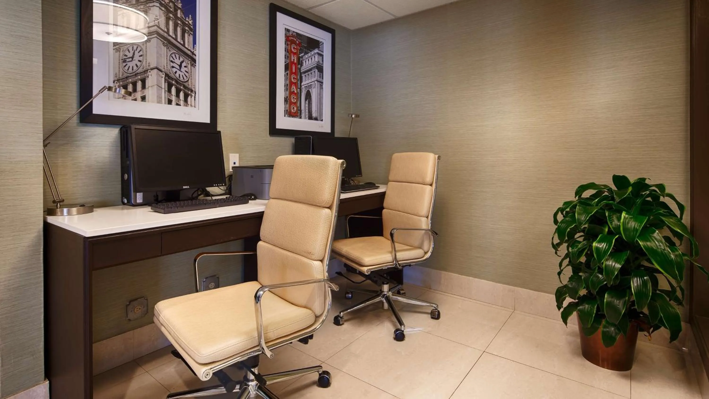 On site in Best Western O'Hare/Elk Grove Hotel