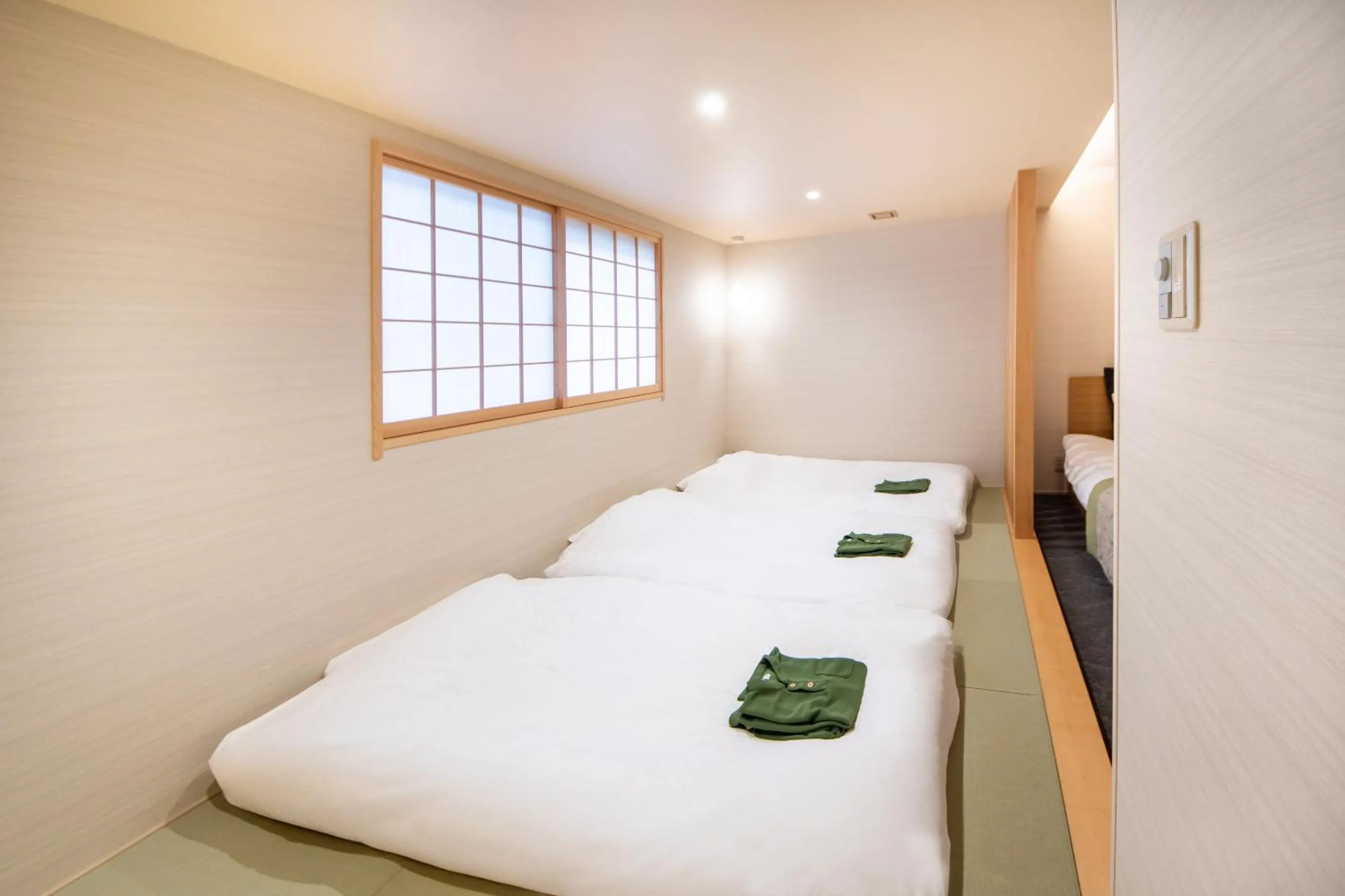 Photo of the whole room, Bed in Hotel Naranohamori