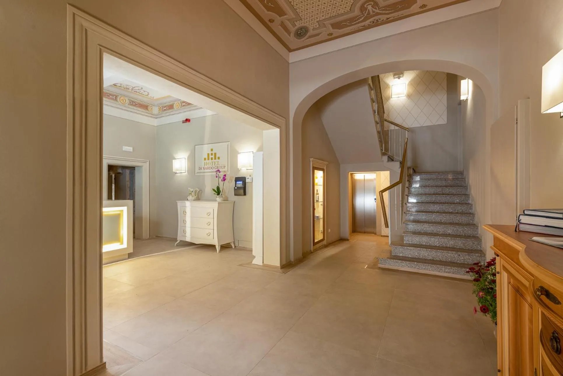 Lobby or reception in Hotel Villa Bolgheri