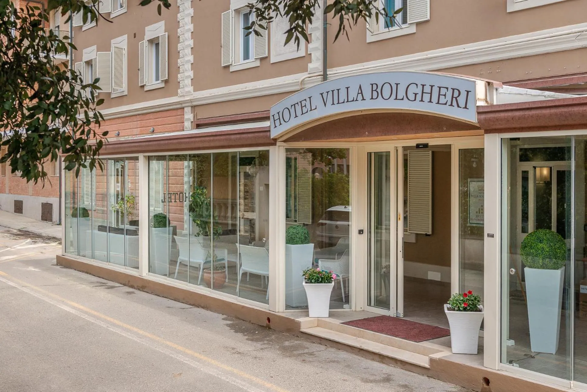 Facade/entrance in Hotel Villa Bolgheri