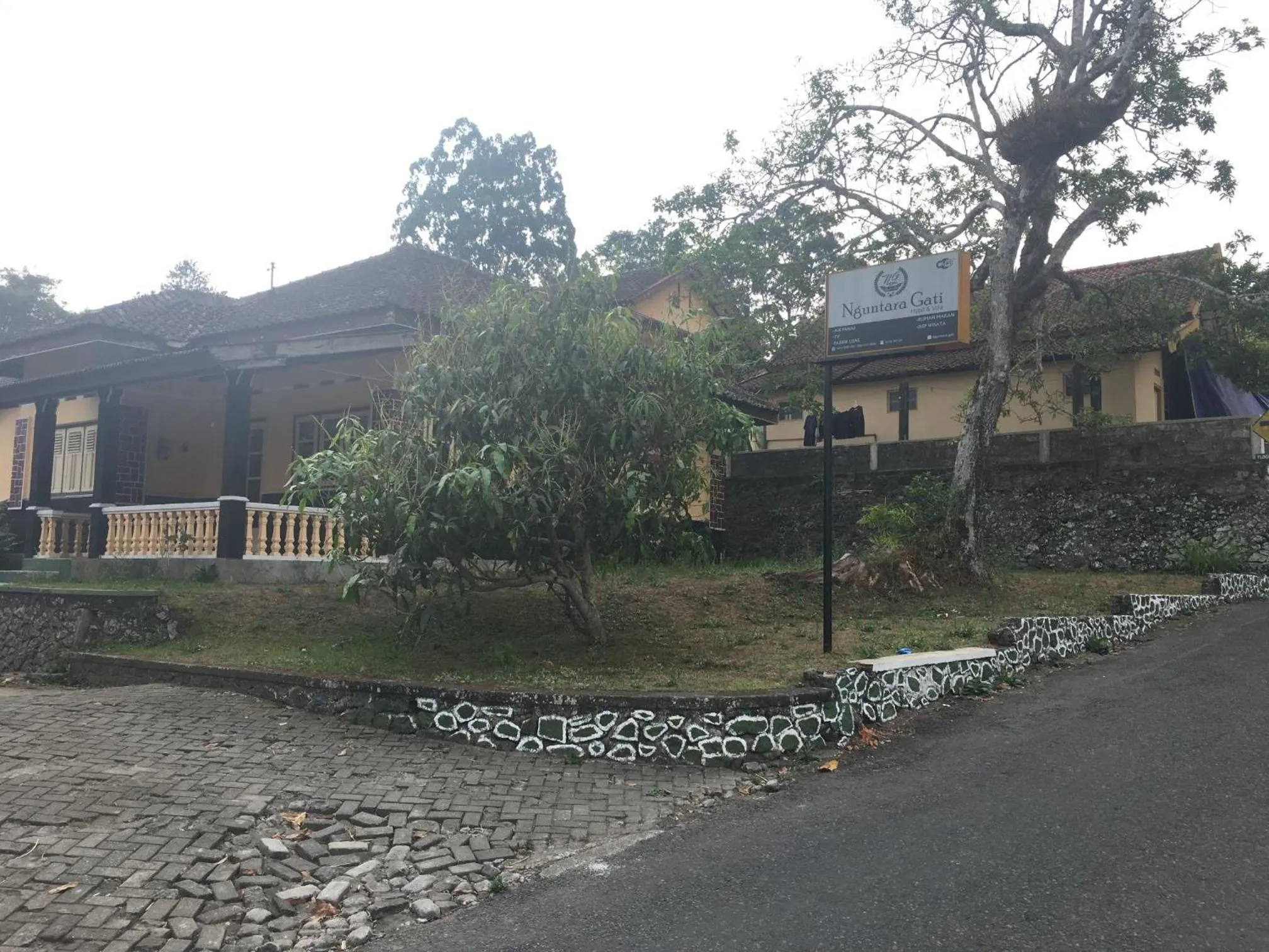 Property building in Nguntara Gati