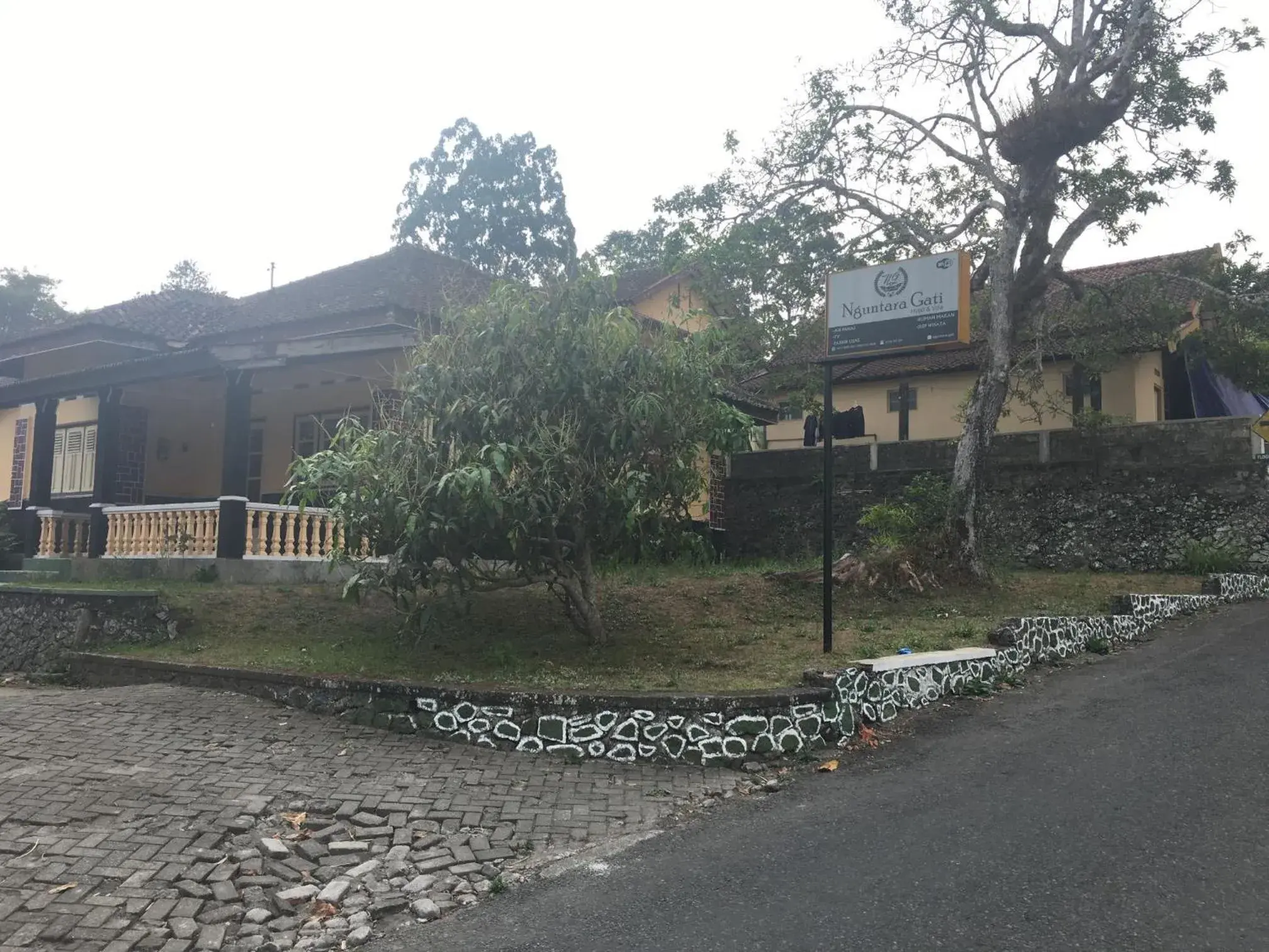 Property building in Nguntara Gati Property building in Nguntara Gati