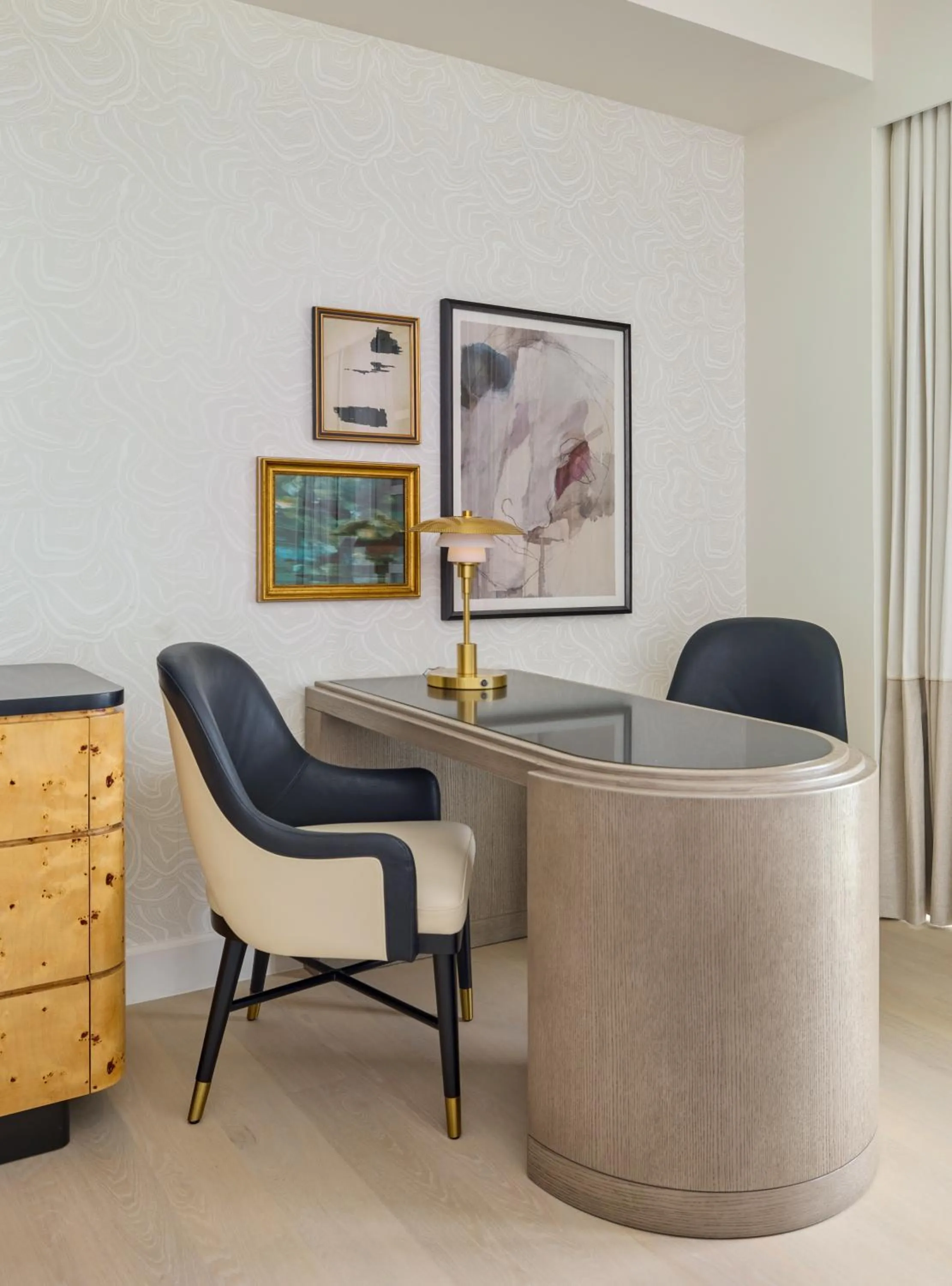 Bedroom in Cameo Beverly Hills