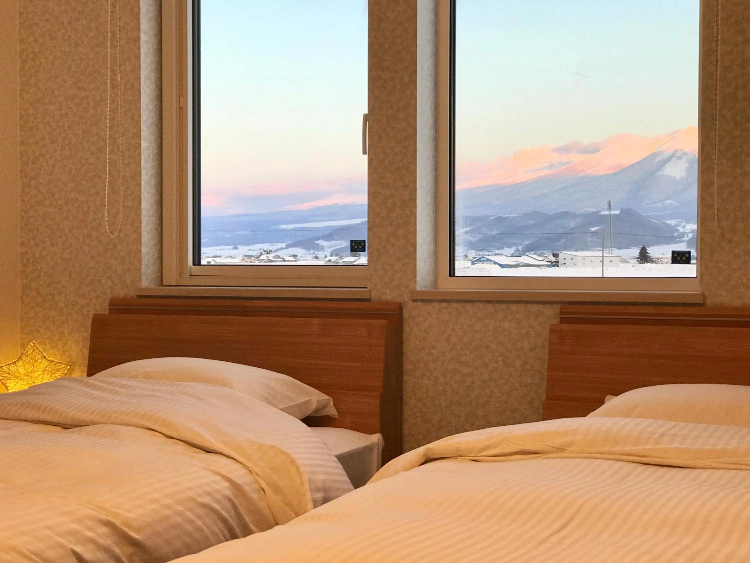 Bed in Shooting Star the Bed & Breakfast