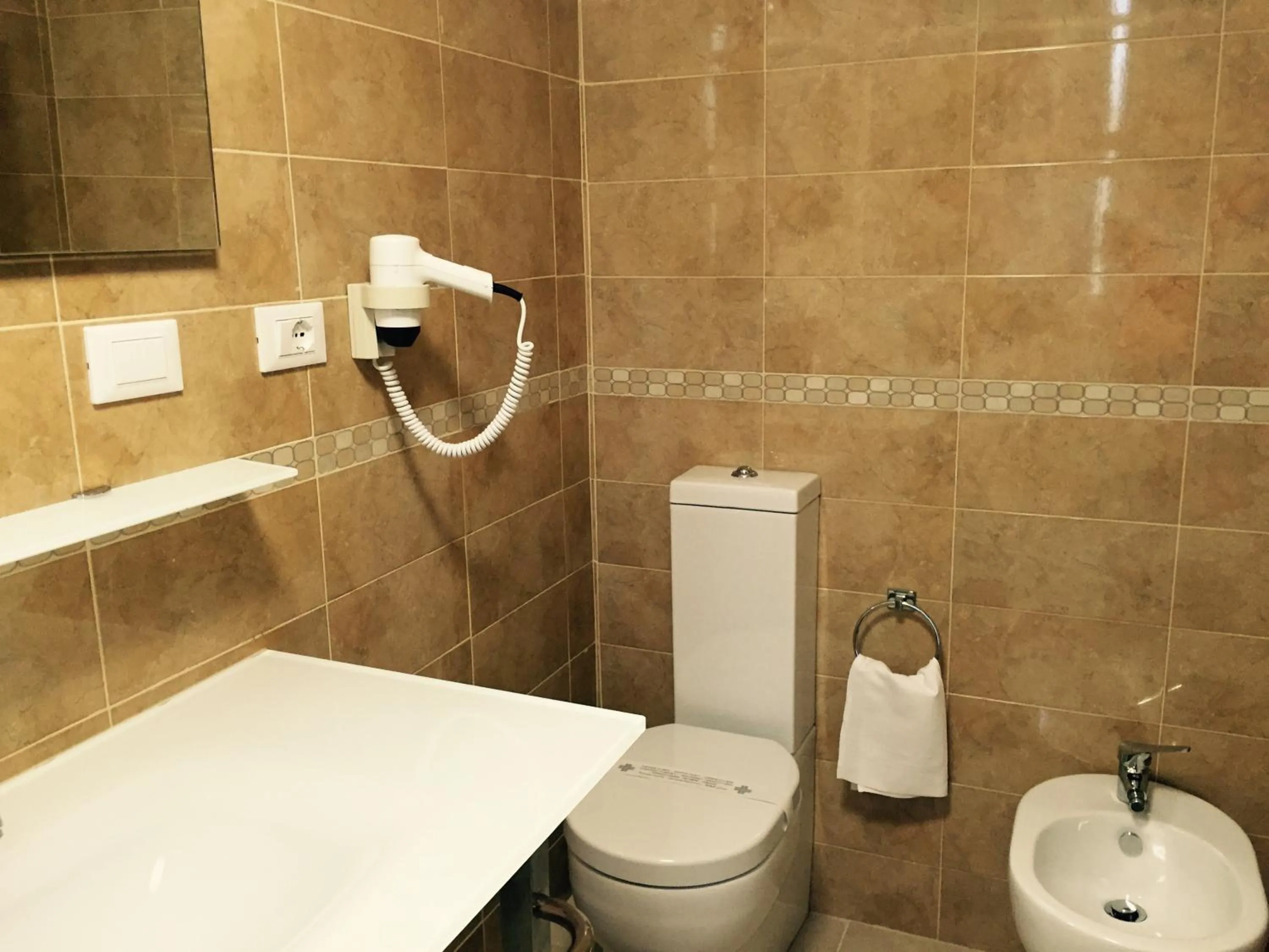 Shower in Hotel Biondi