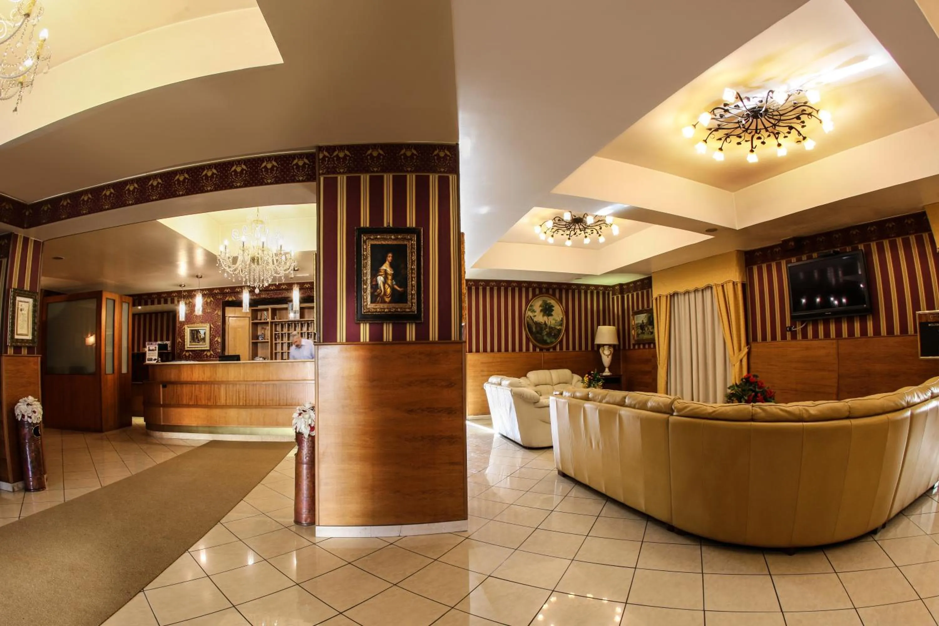 Lobby or reception in Hotel Max
