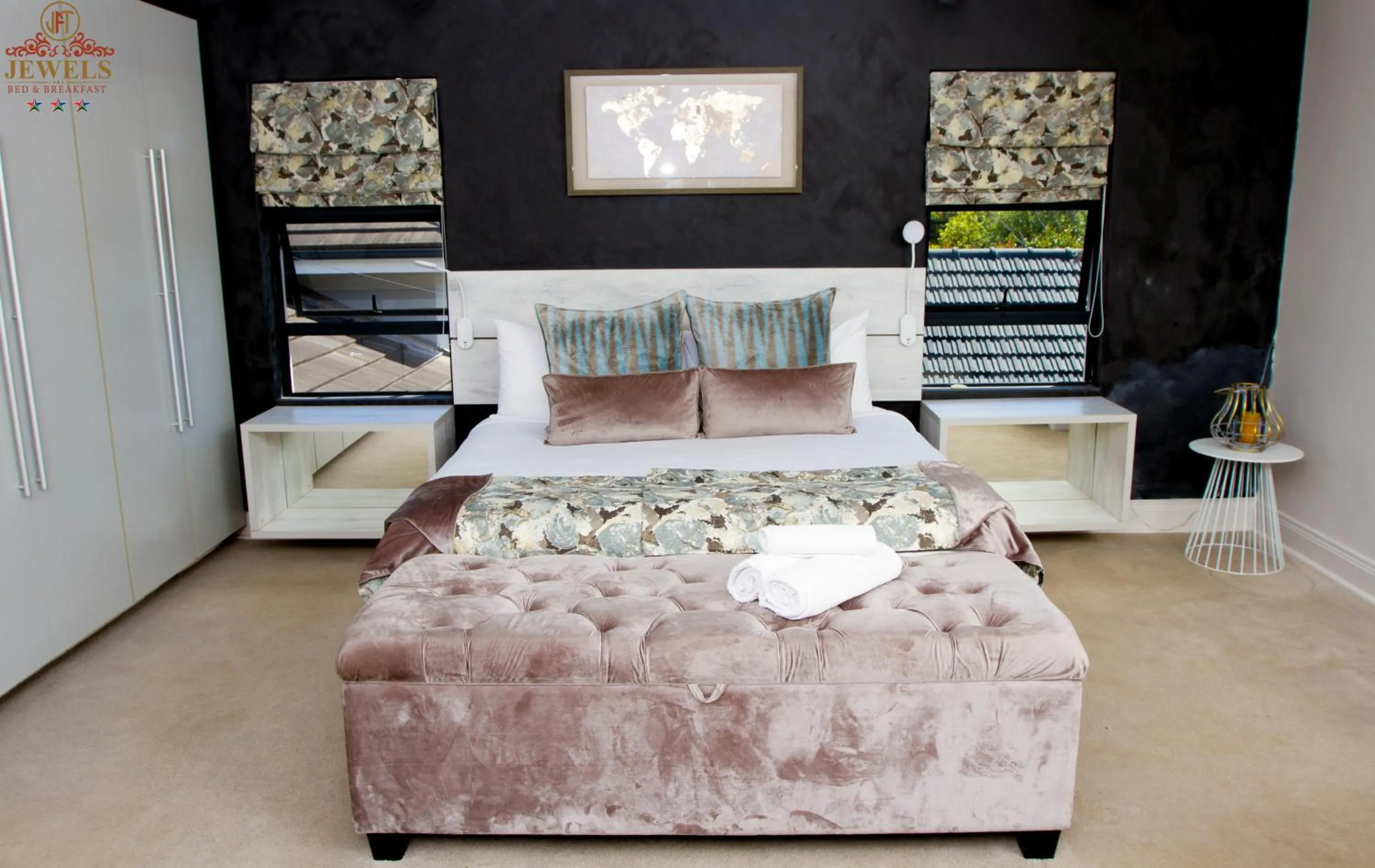 Bed in JFT Jewels Guest House