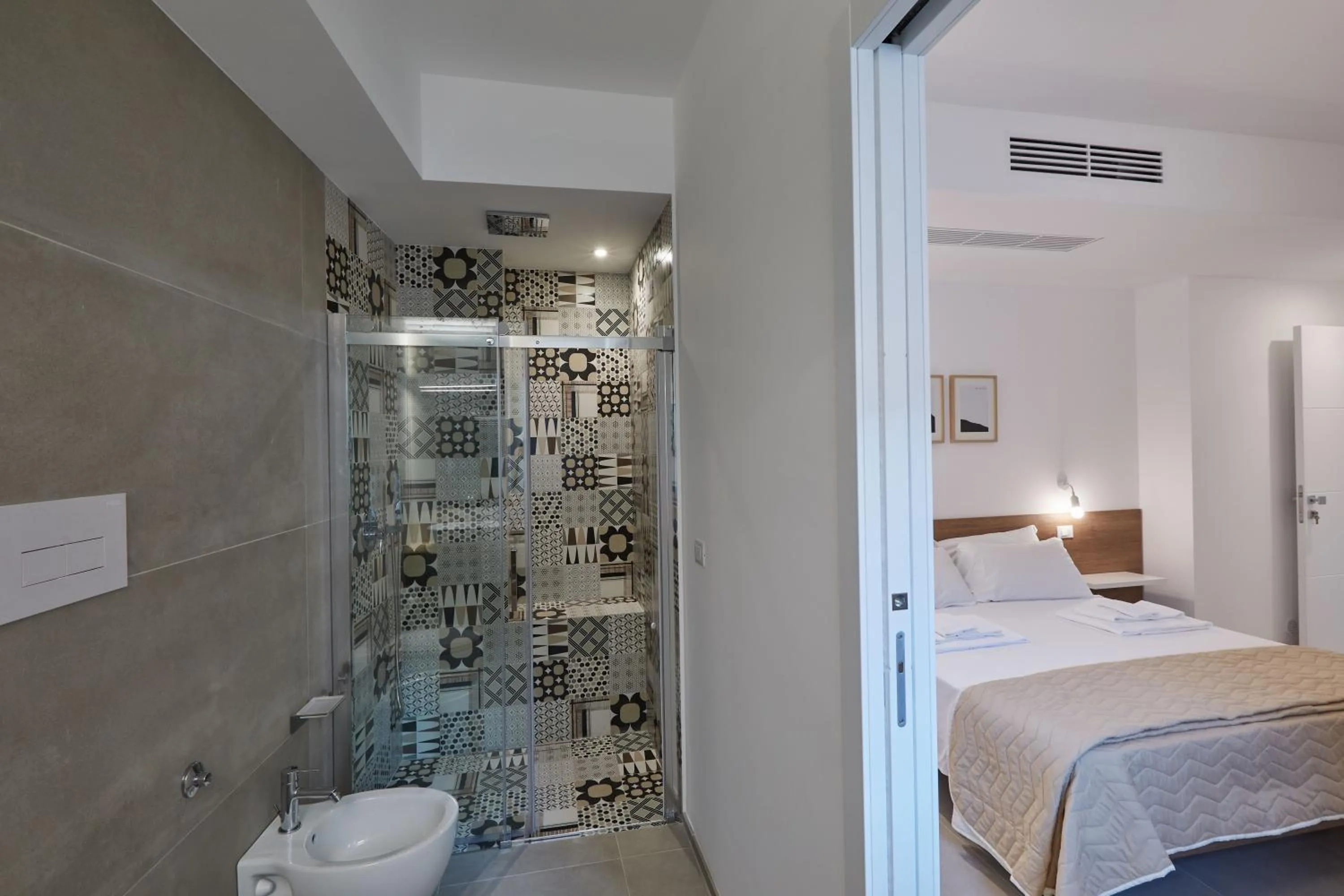 Bathroom, Bed in B&B Torreforte