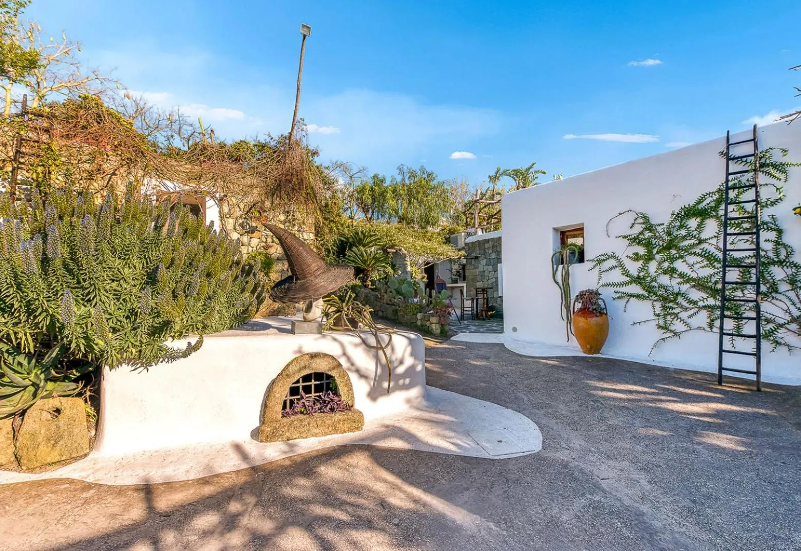 Spring in Villa Ravino Secret Retreat