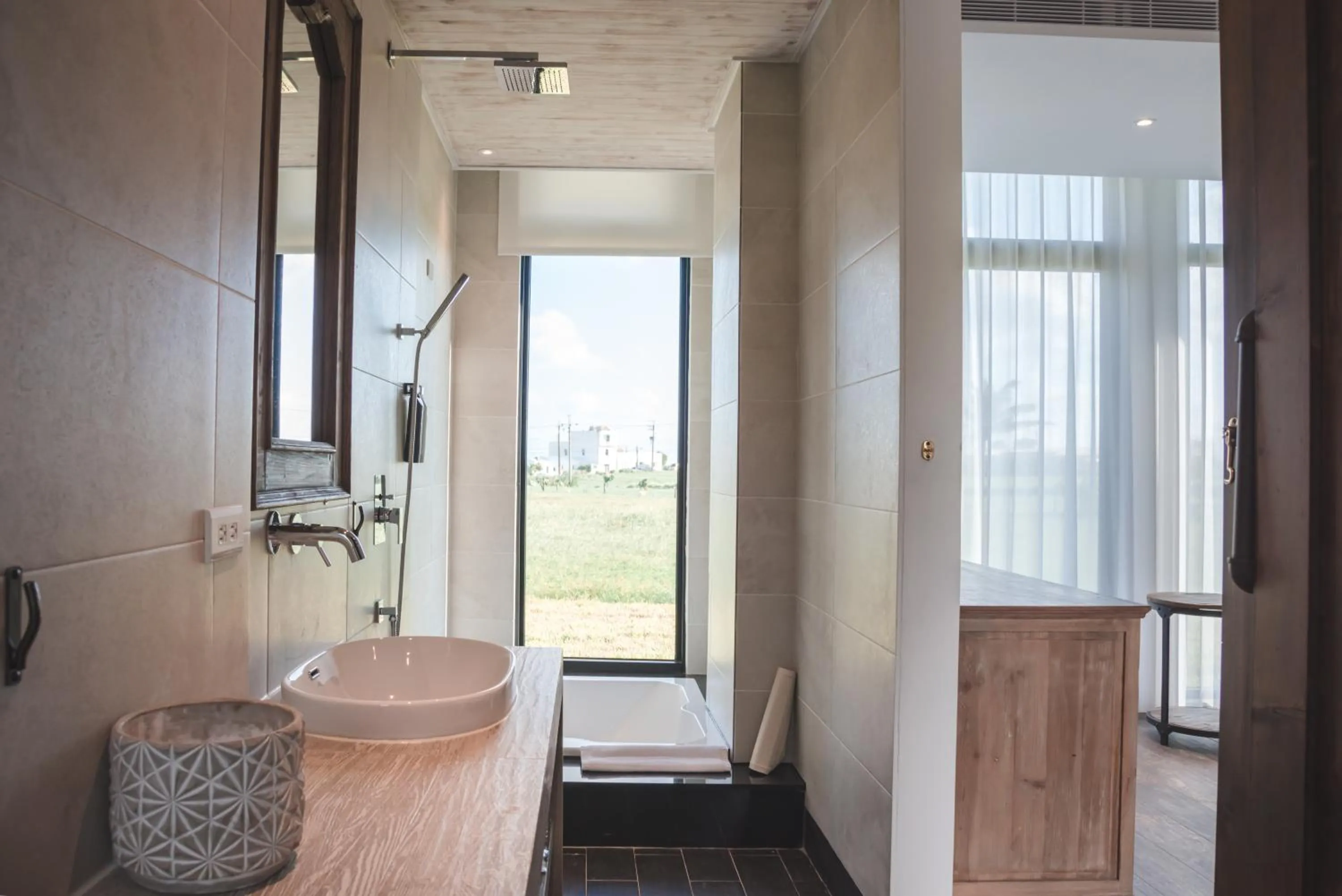 Bathroom in Cloud 9 Panorama