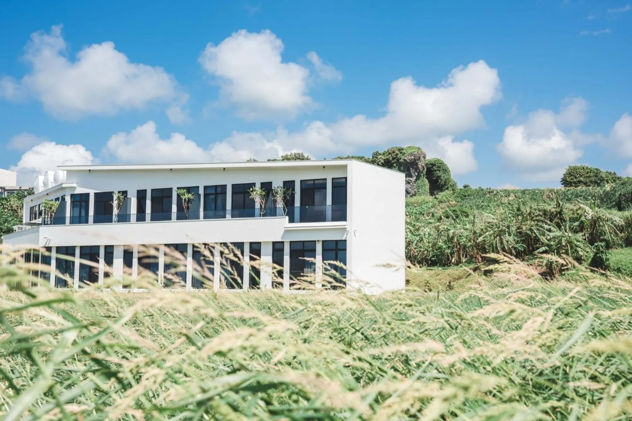 Property building in Cloud 9 Panorama