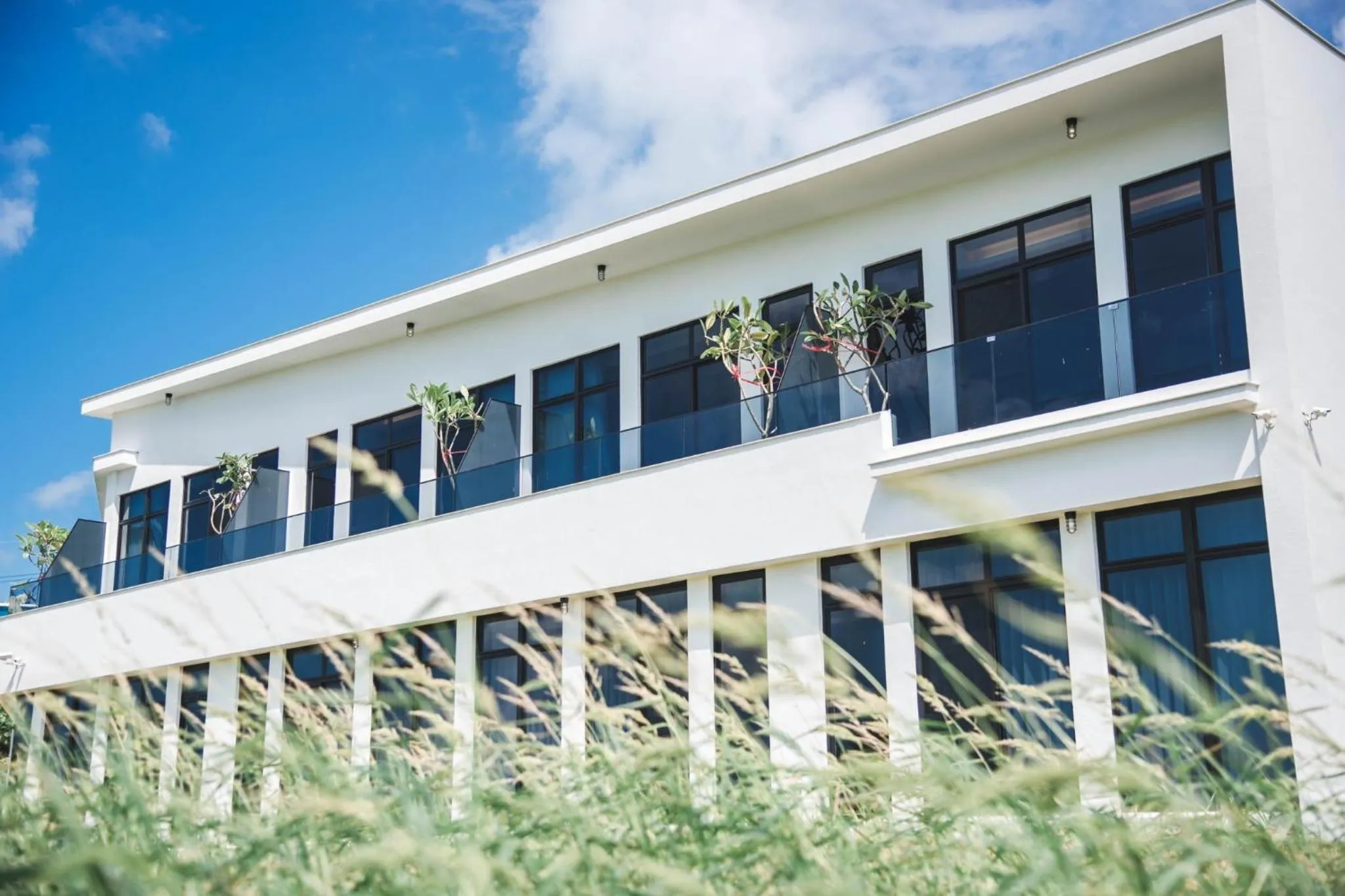 Property building in Cloud 9 Panorama