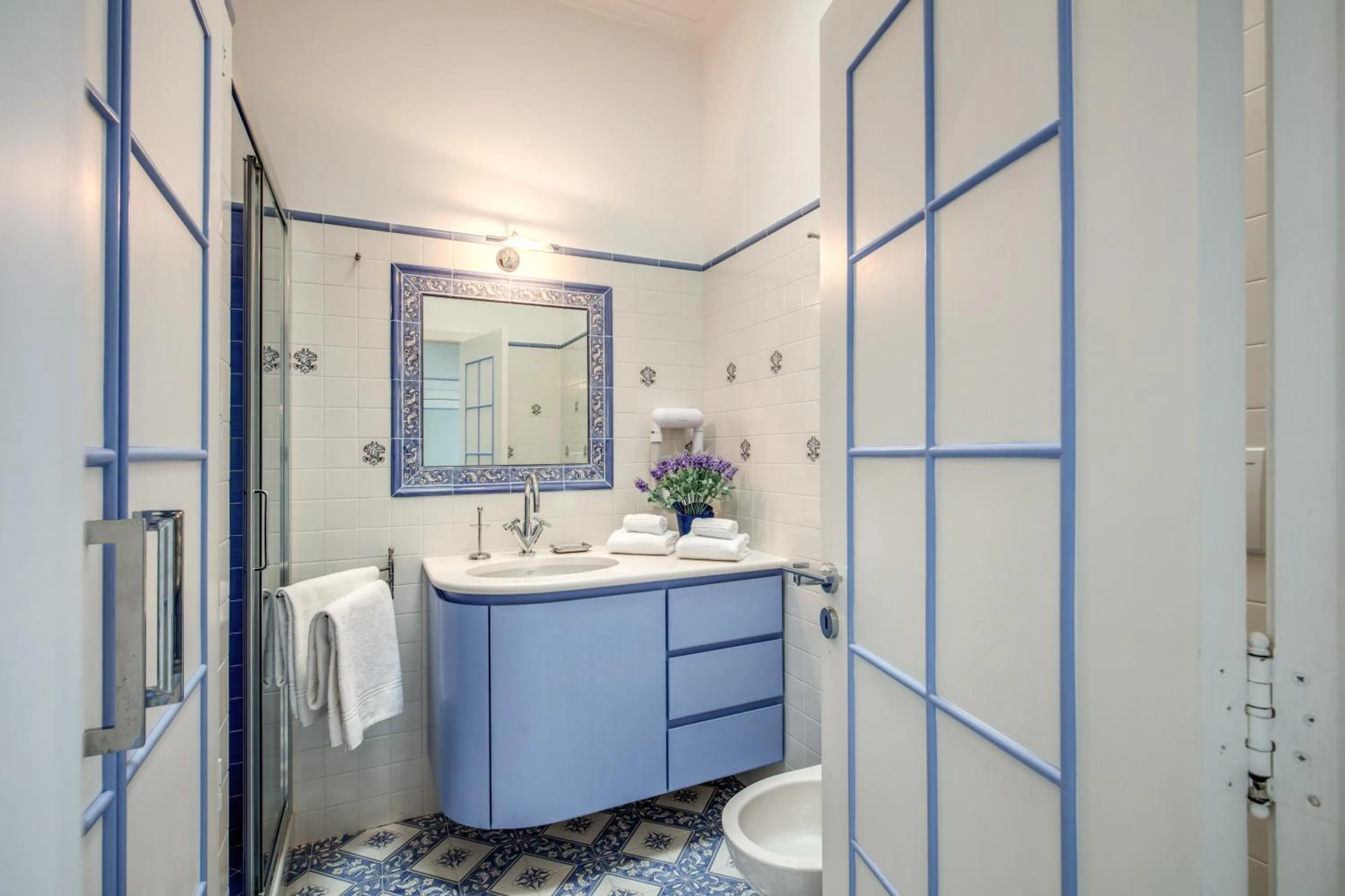 Bathroom in RELAIS TRITONE