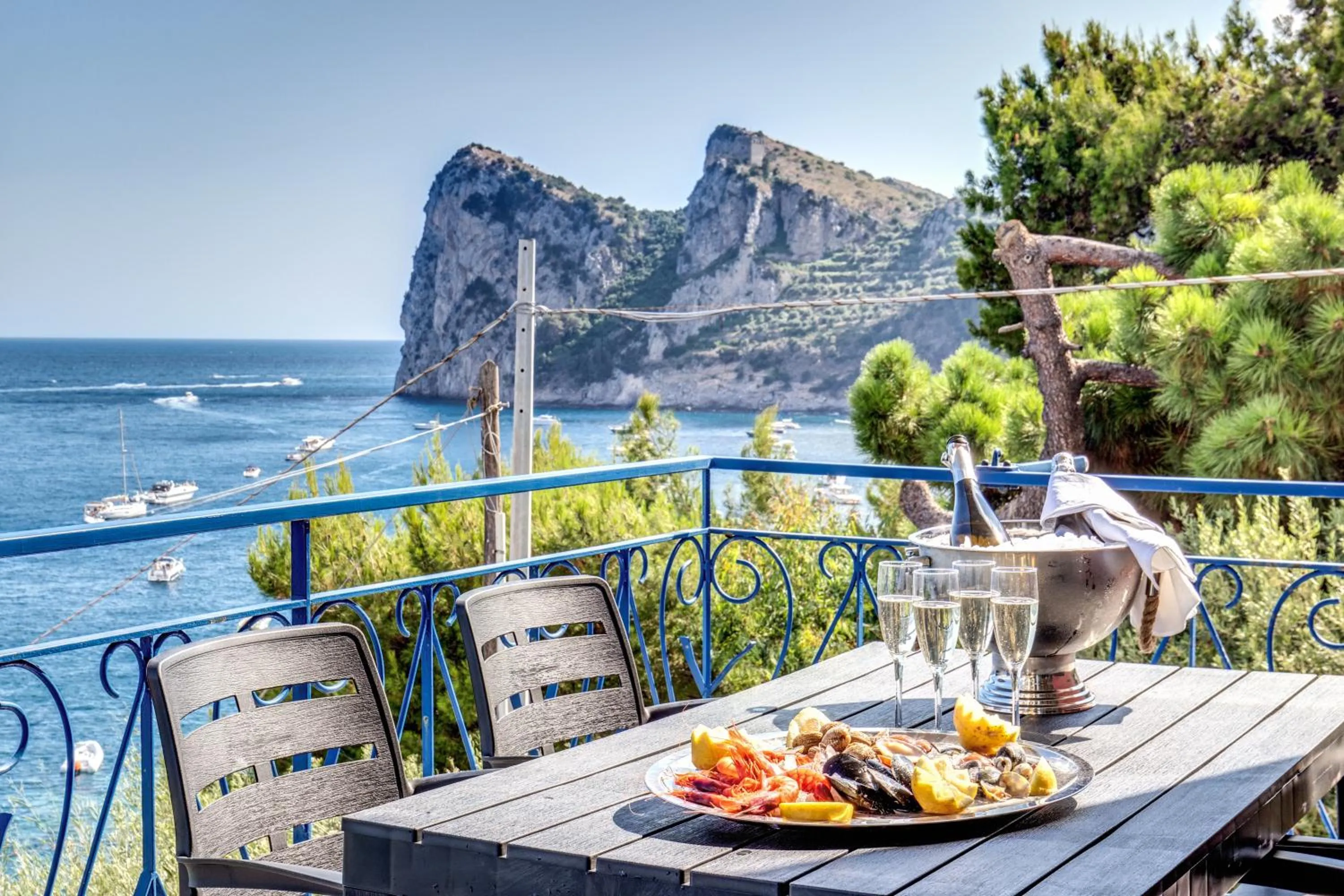 Balcony/Terrace in RELAIS TRITONE