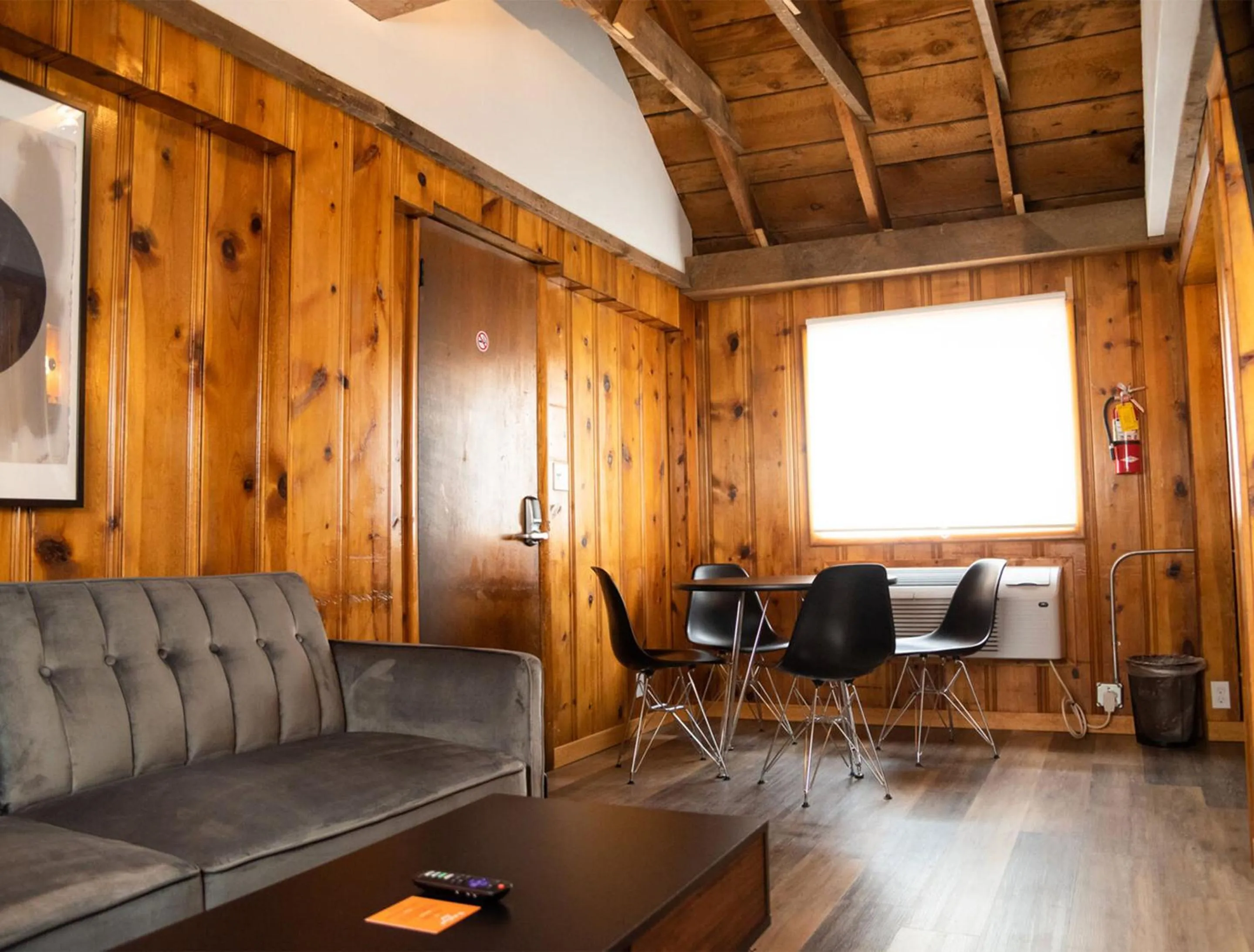 Living room in The Nightingale Motel