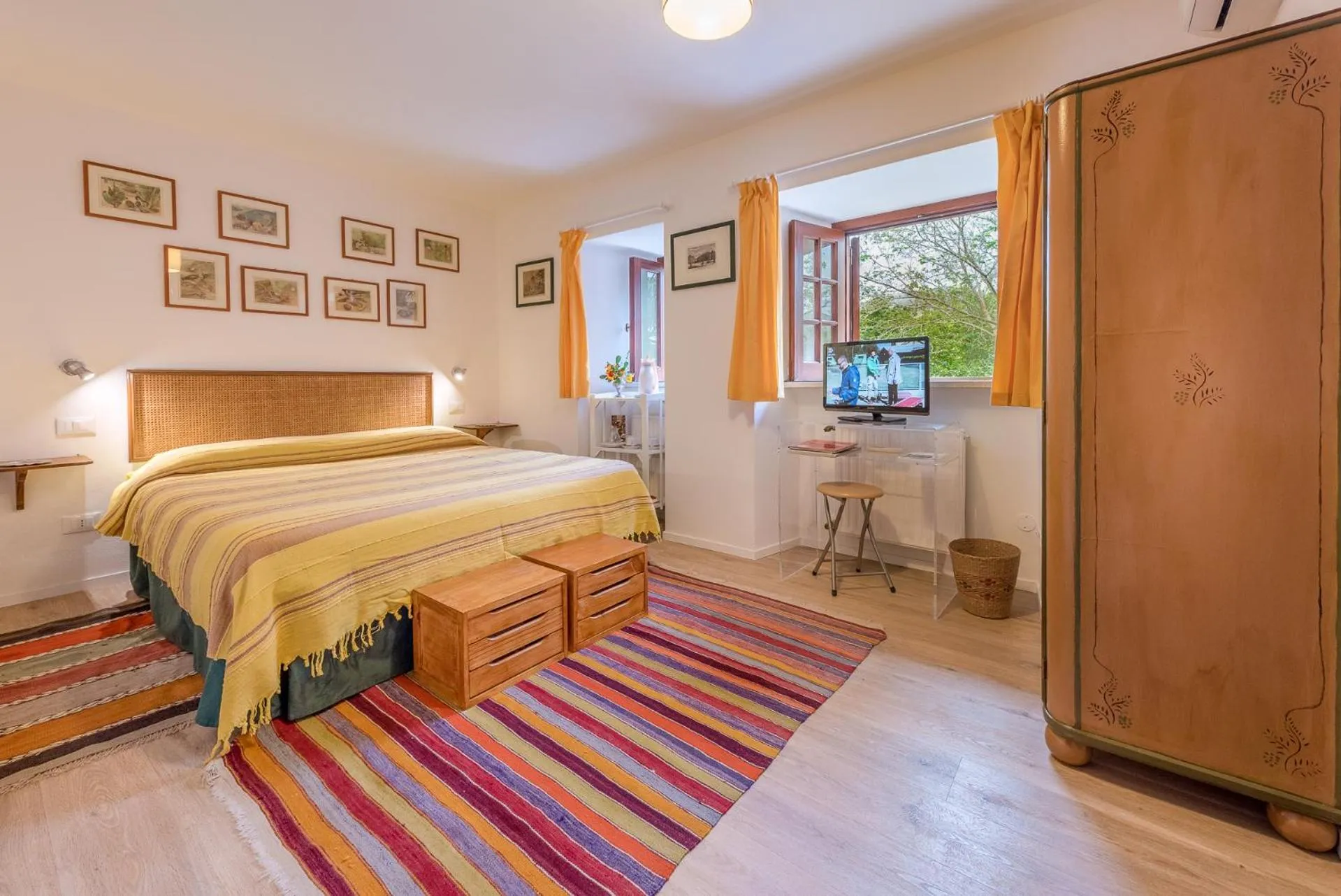 Photo of the whole room, Bed in Il Glicine La Piana dei Colli