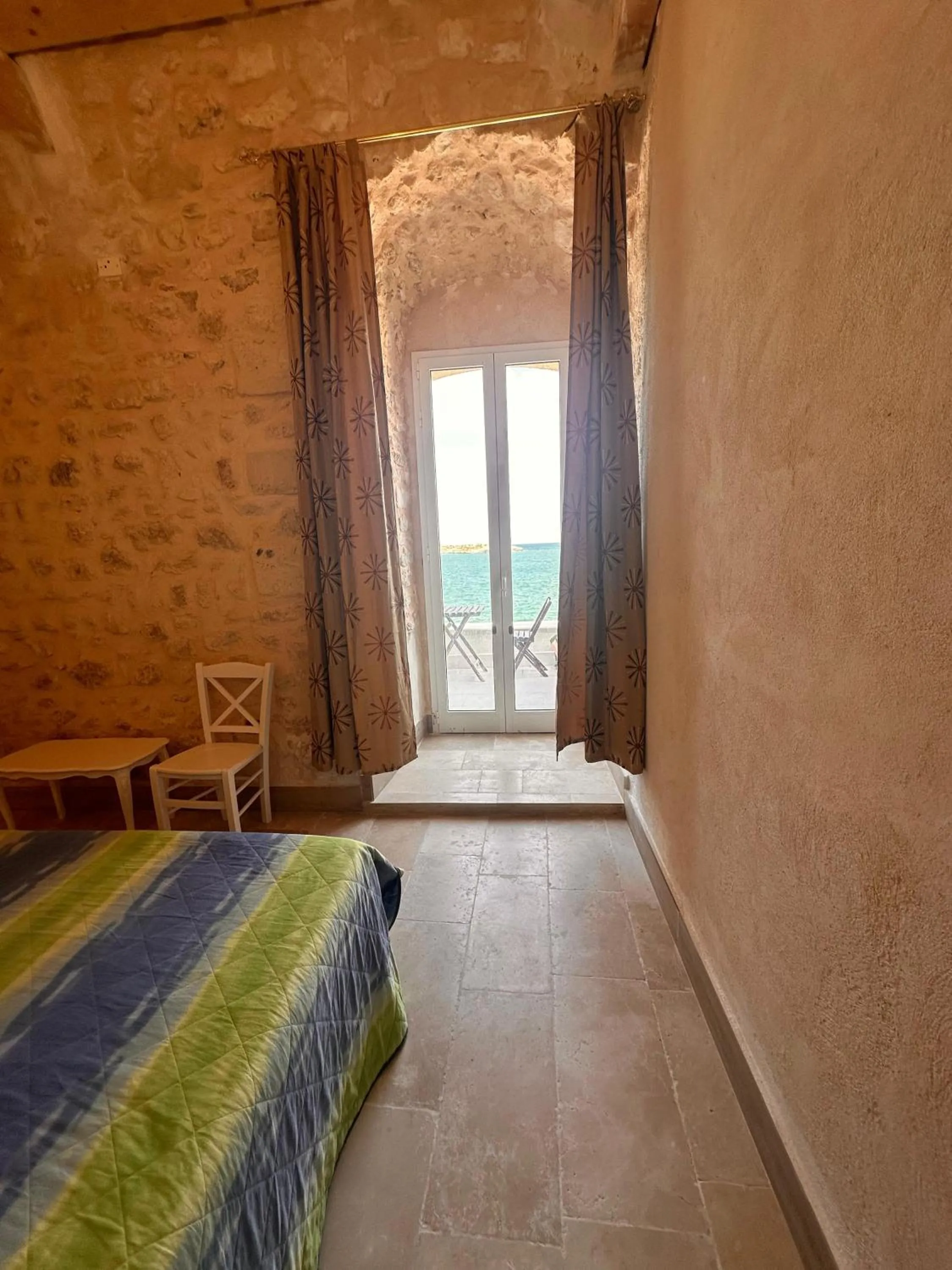 Bed in Rocca Sul Mare Hotel