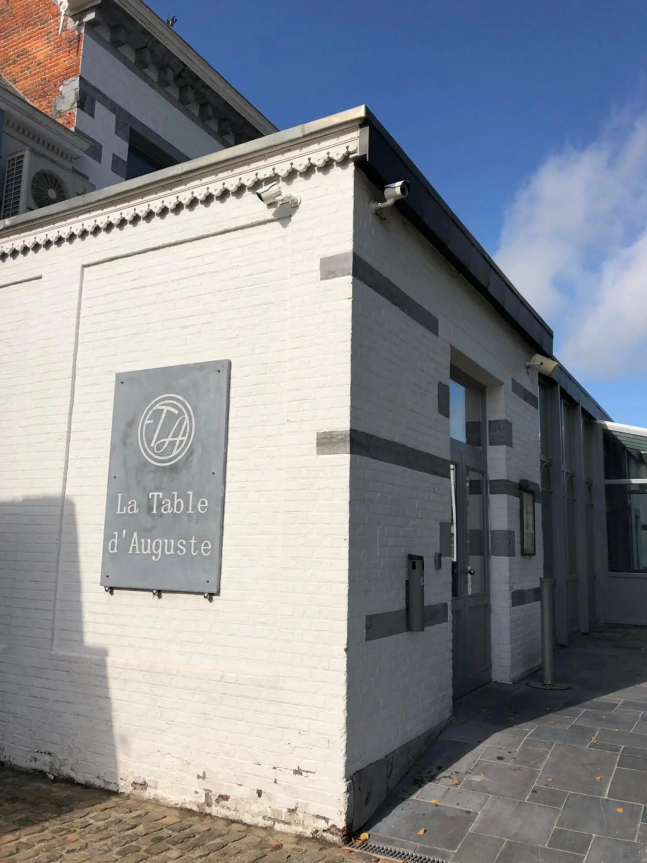 La table d’Auguste