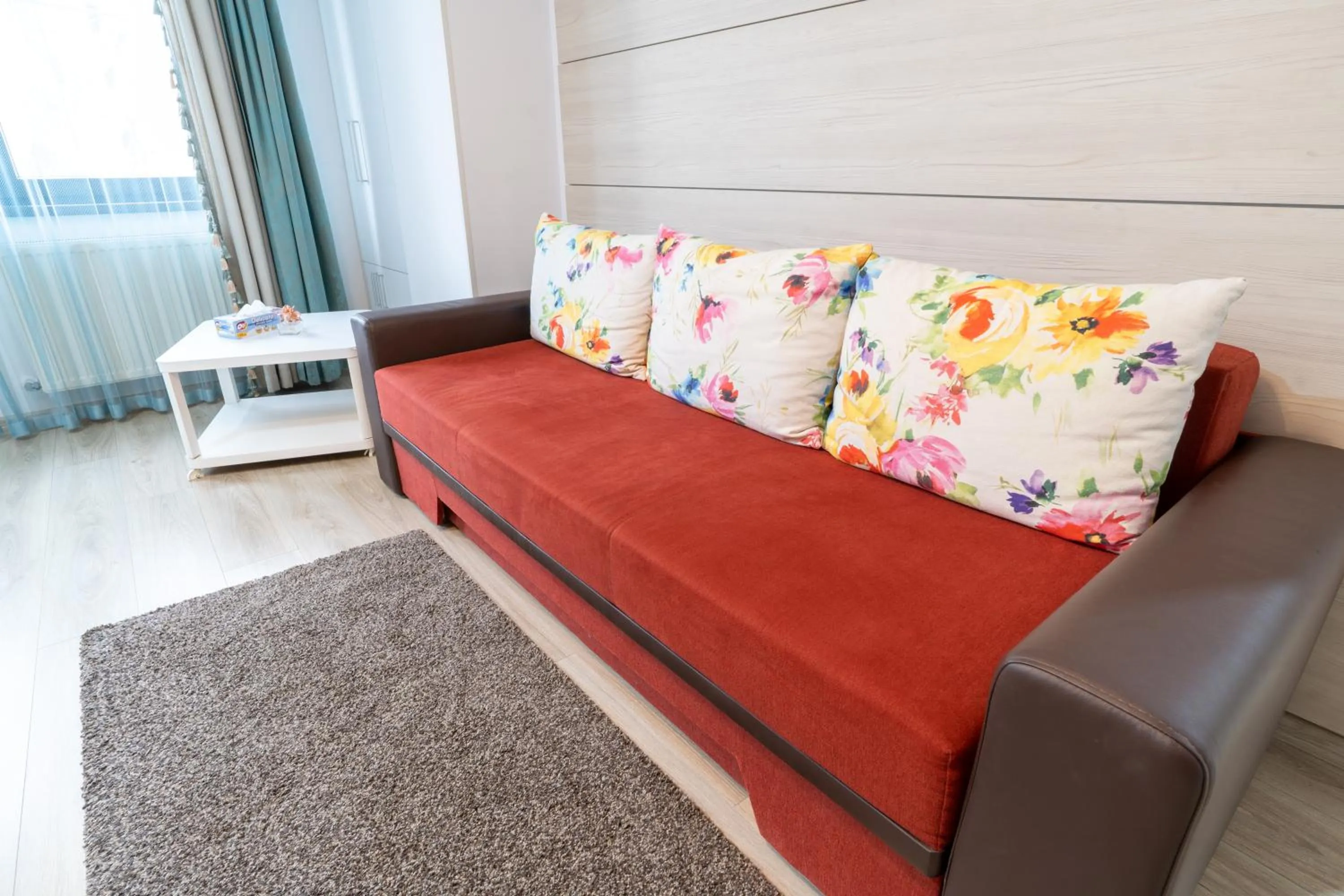 Photo of the whole room, Bed in Avenue Parliament Old Town - Avenue Hotels