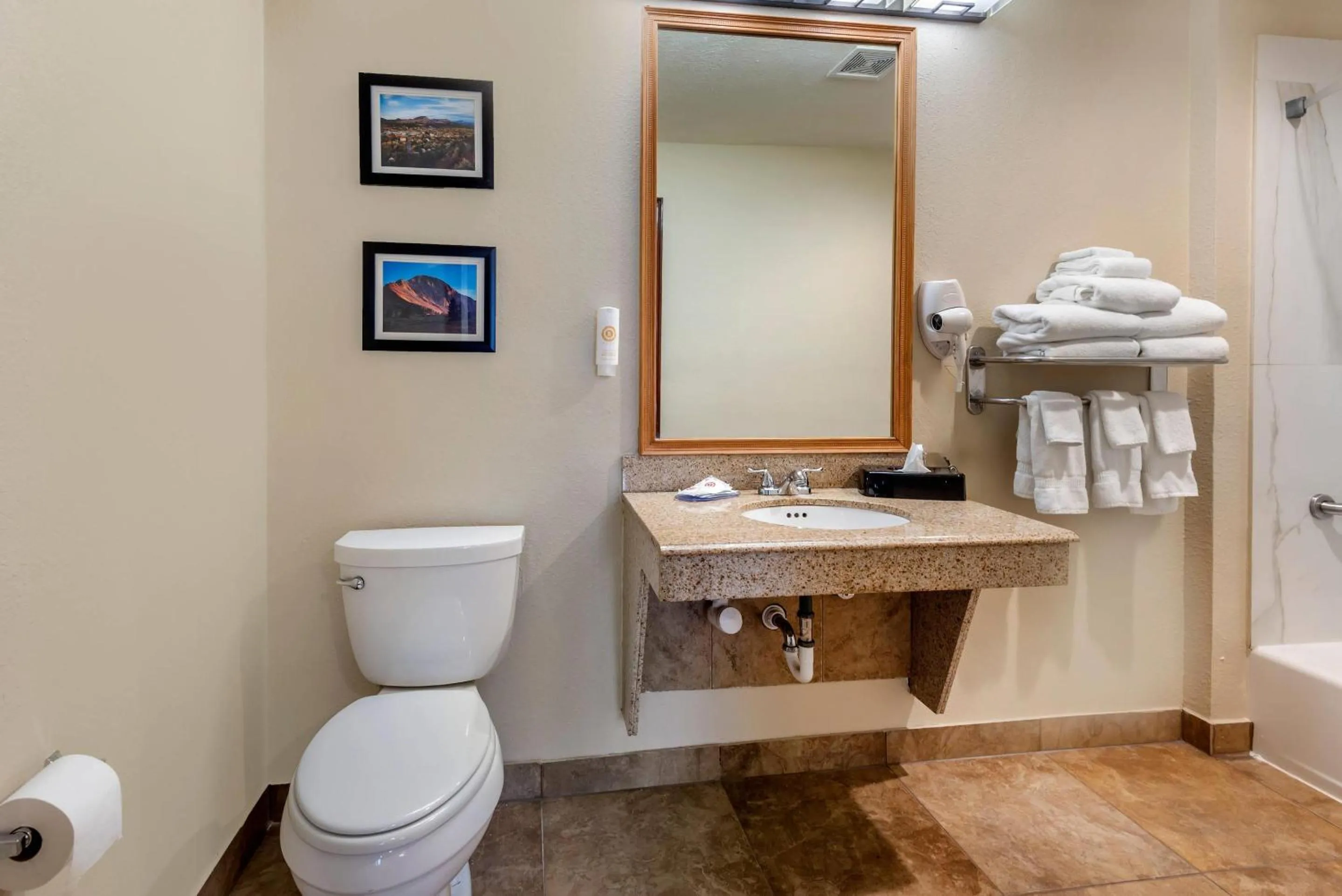 Bedroom in Comfort Inn & Suites Durango