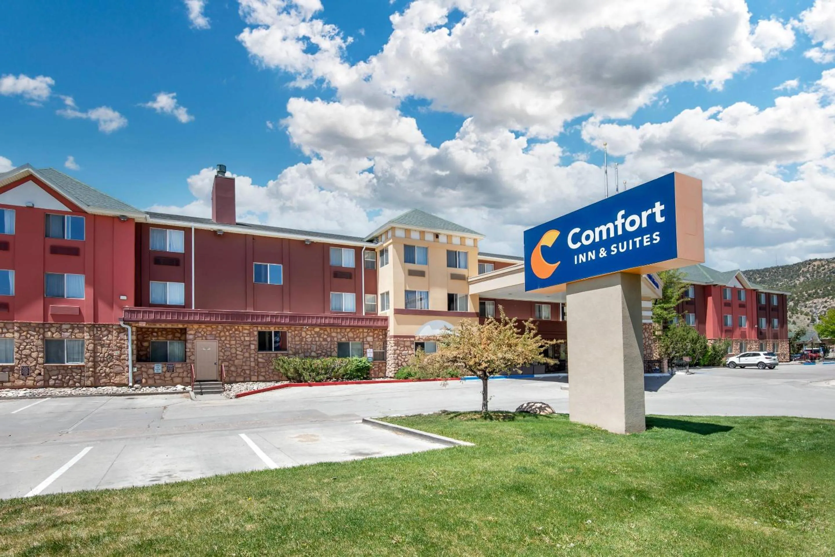 Property building in Comfort Inn & Suites Durango