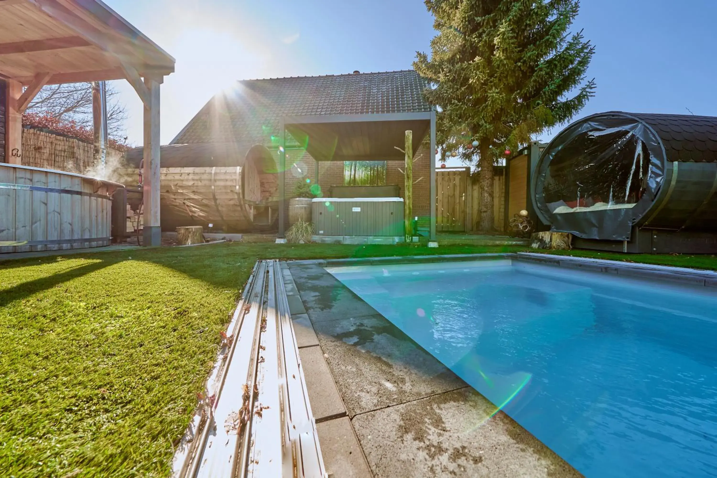 B B Huize Hooijer B B Huize Hooijer