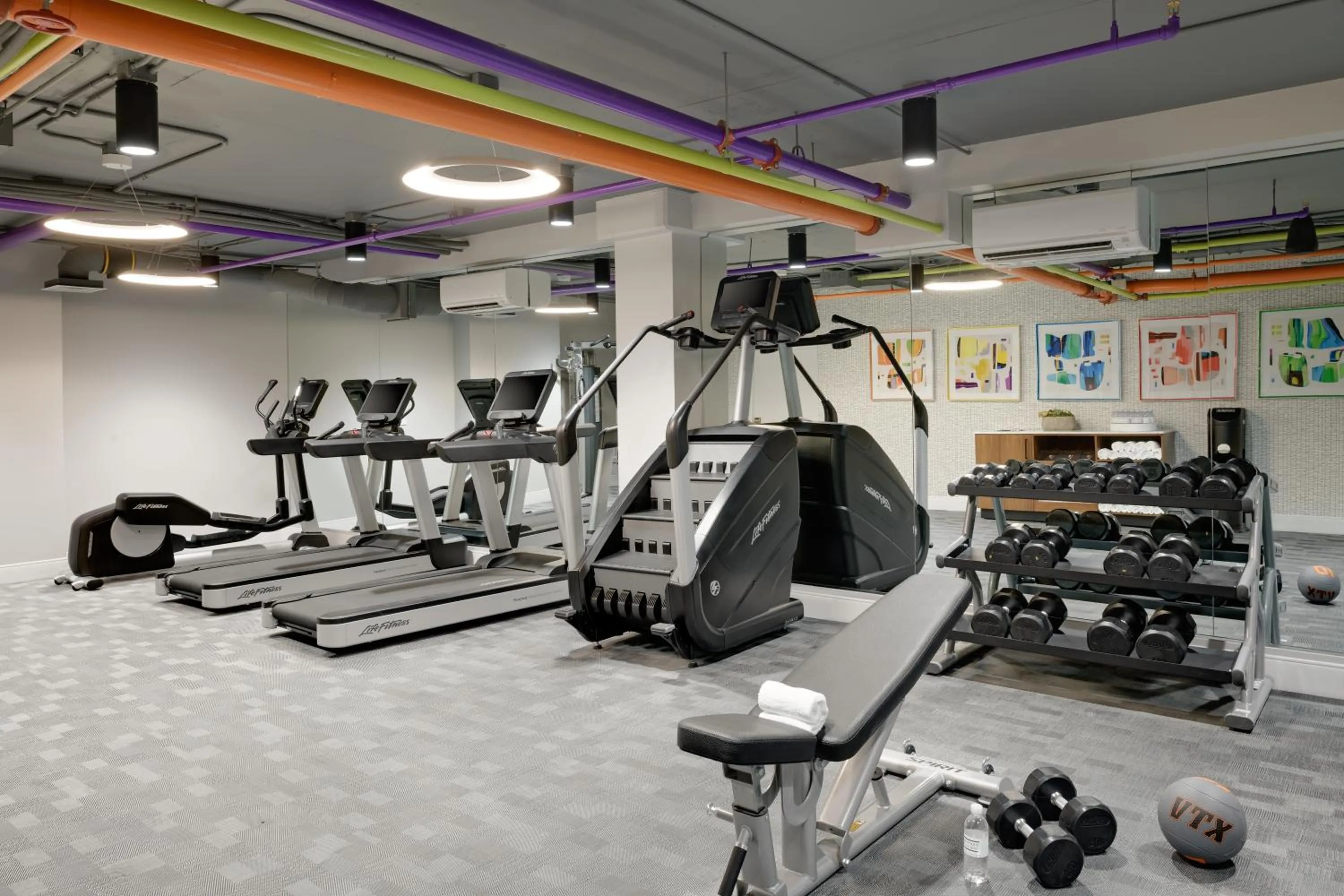 Fitness centre/facilities in Le Parc at Melrose