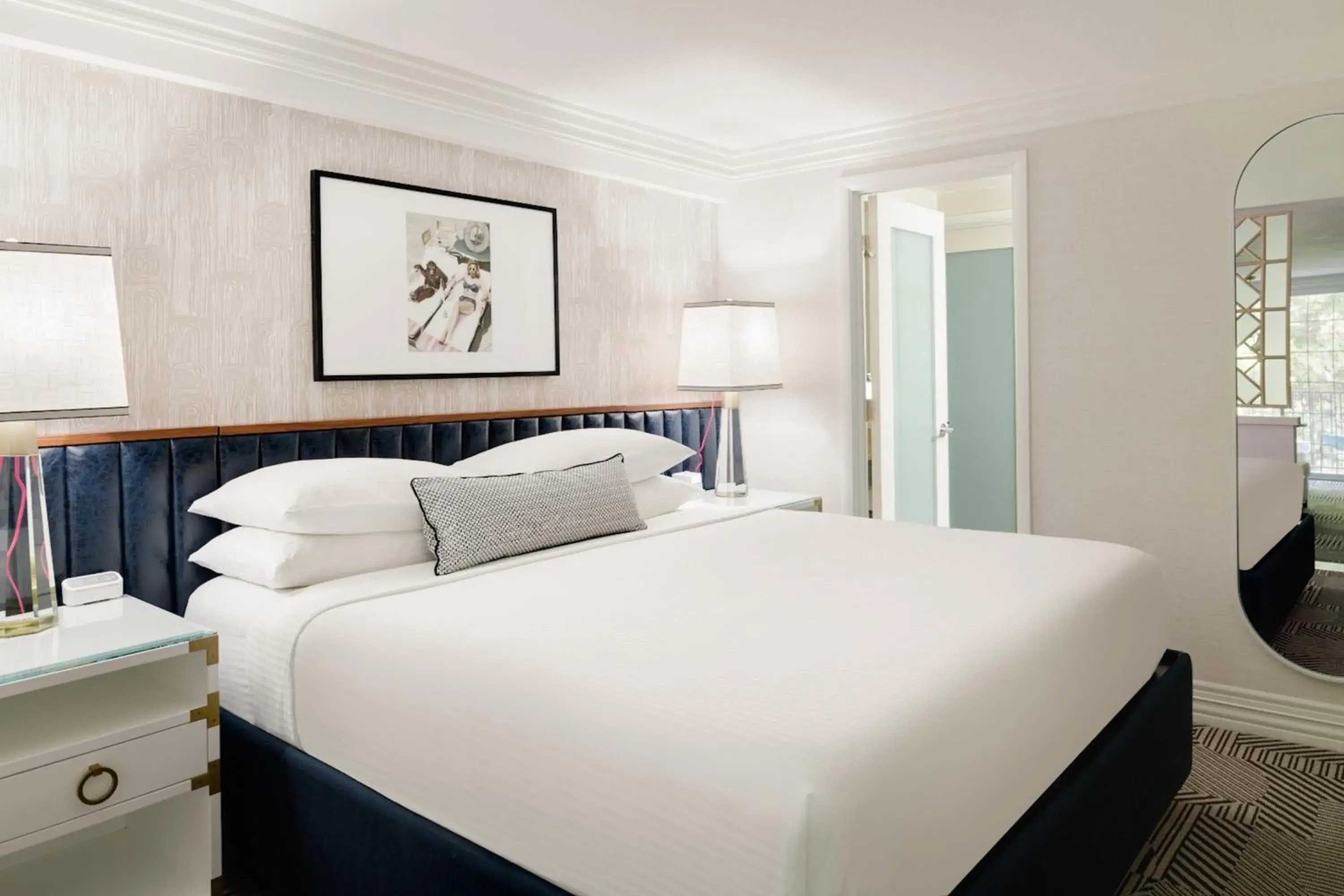 Bed in Le Parc at Melrose Bed in Le Parc at Melrose