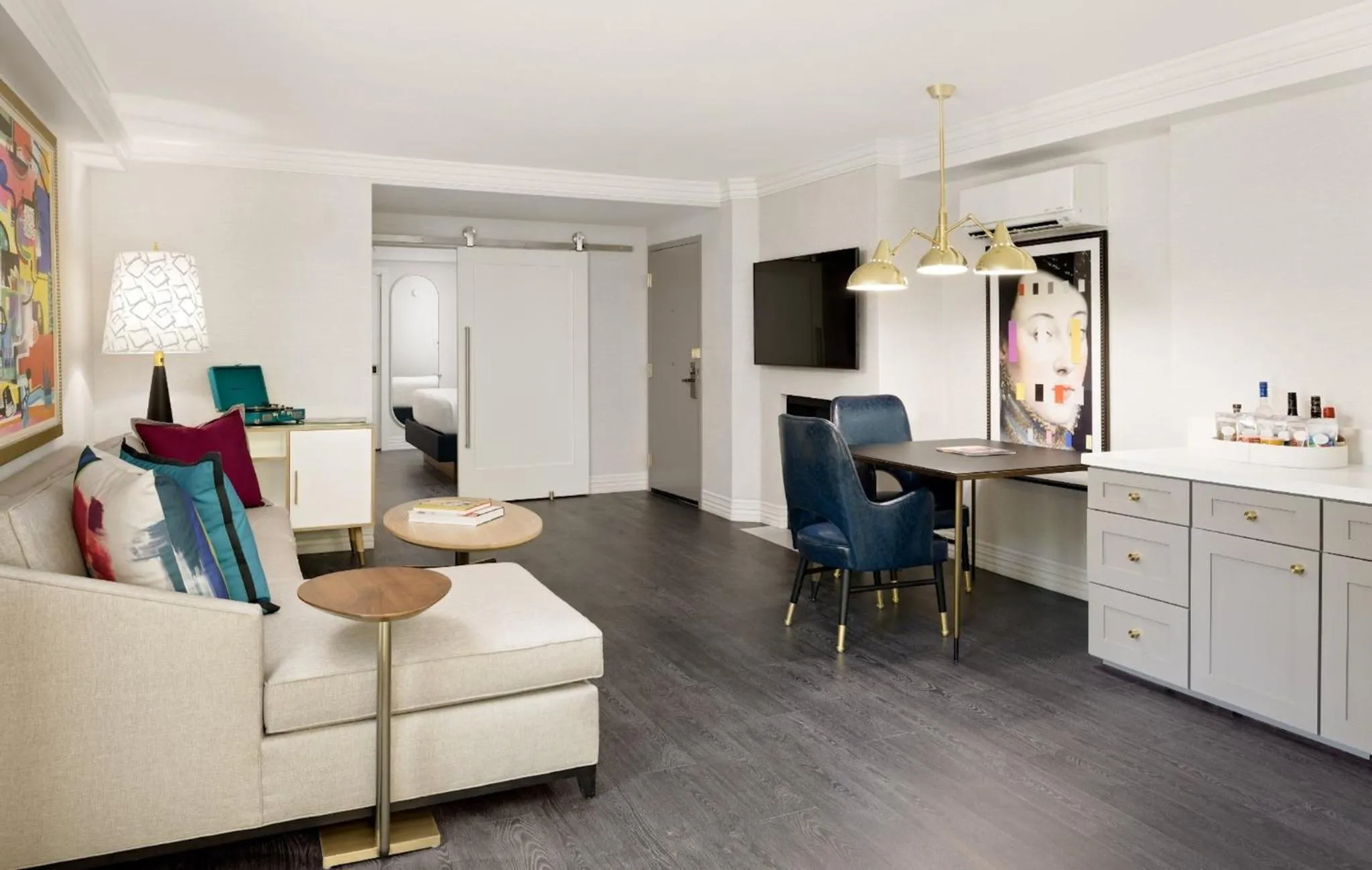 Living room in Le Parc at Melrose