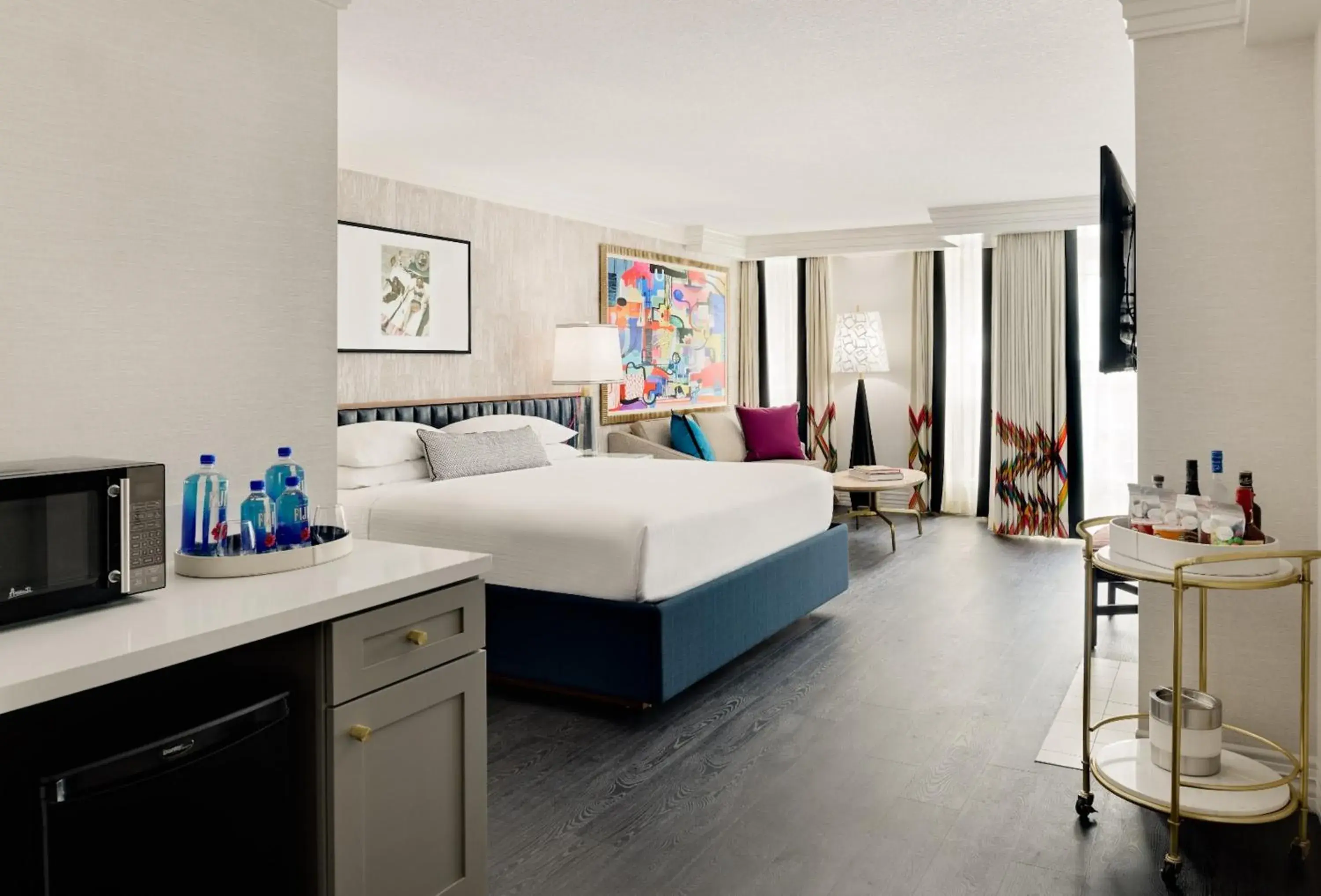 Photo of the whole room, Bed in Le Parc at Melrose Photo of the whole room, Bed in Le Parc at Melrose