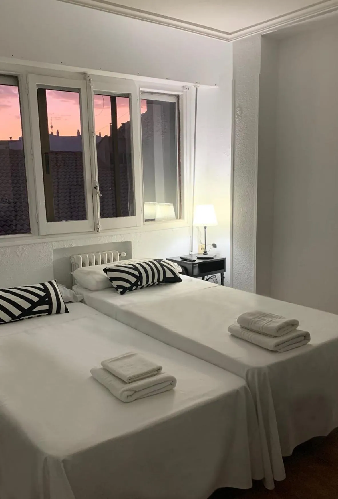 Bedroom in Hotel y Restaurante Puerta de Aranda