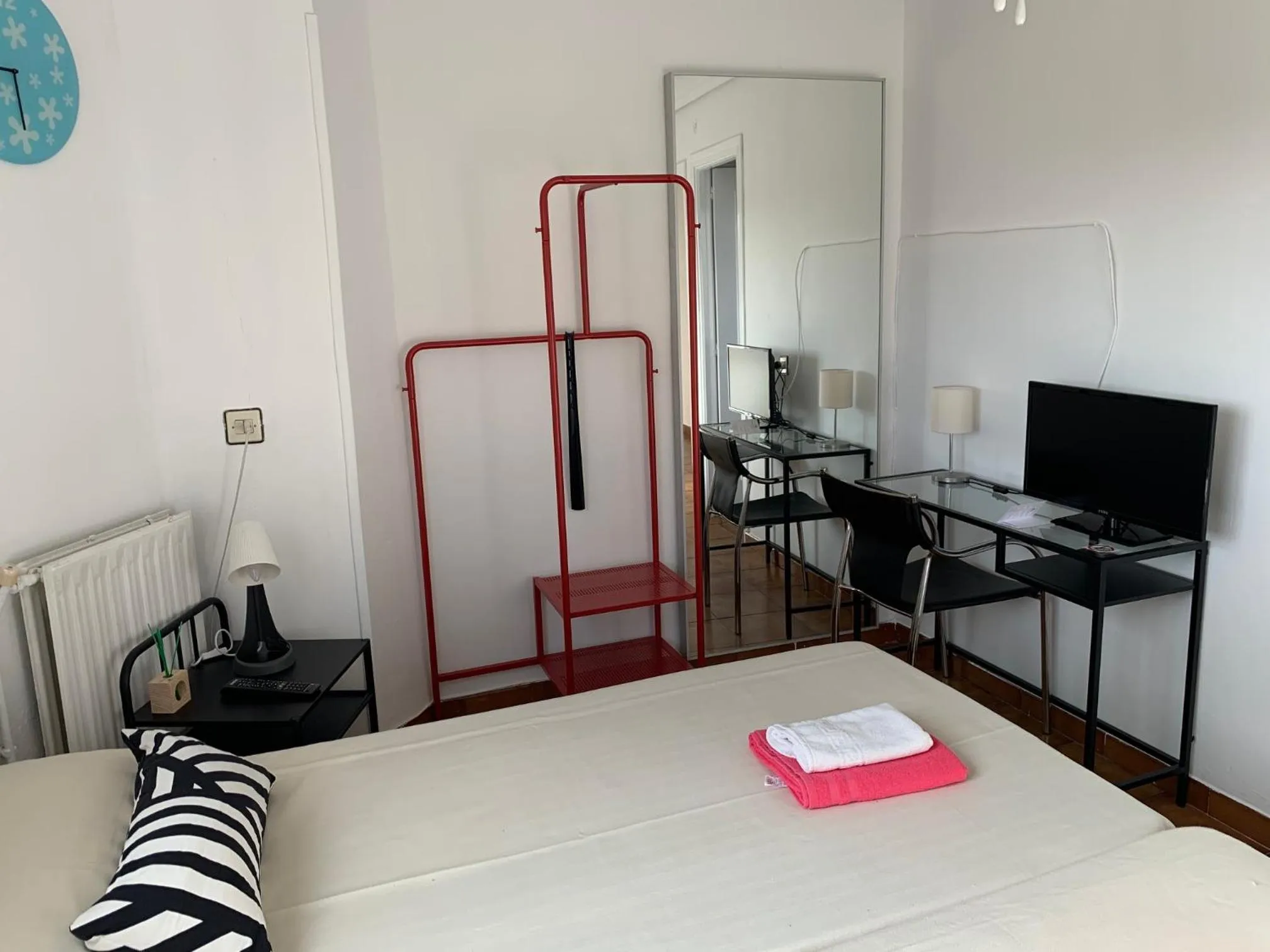 Bed in Hotel y Restaurante Puerta de Aranda