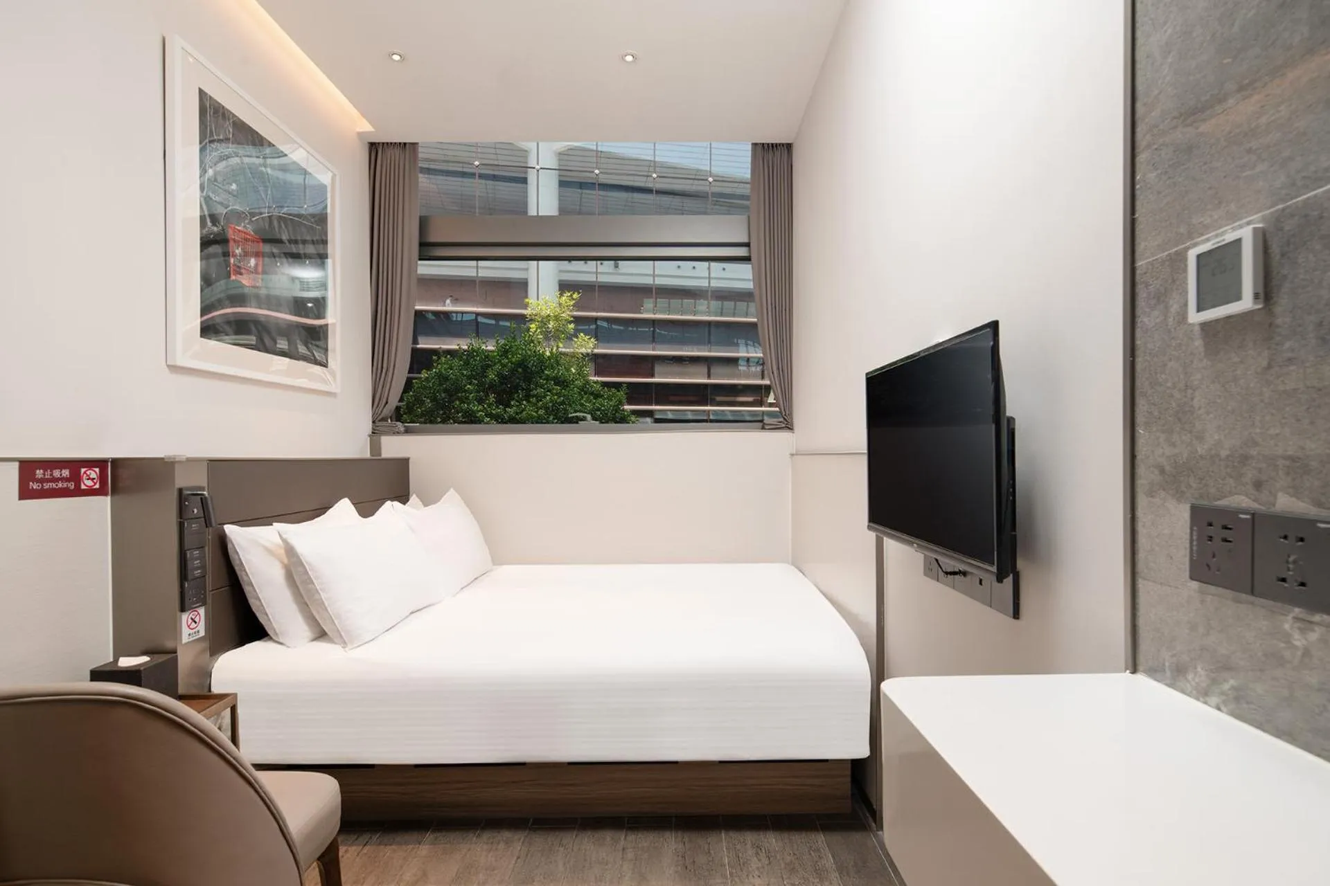 Bedroom, Bed in Meichen Hotel 2nd Floor Terminal Building Beijing Daxing International Airport