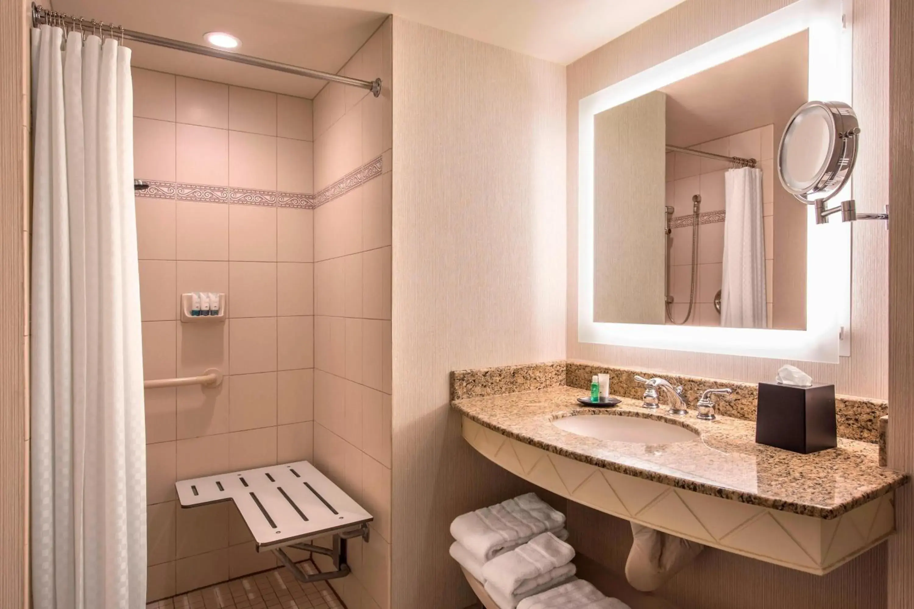 Guest Room, 1 King in The Westin Lake Las Vegas Resort & Spa Guest Room, 1 King in The Westin Lake Las Vegas Resort & Spa