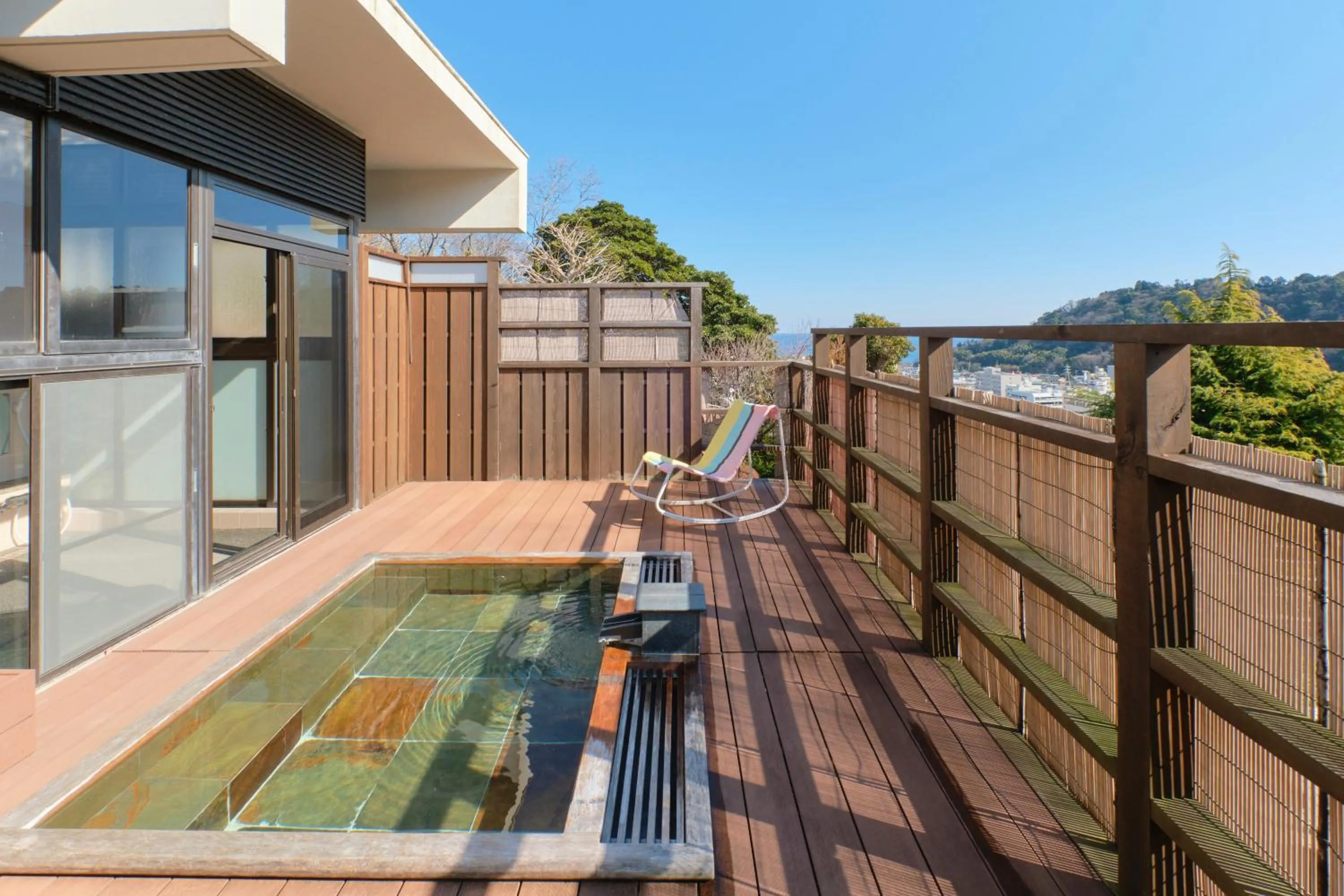 Ryokan -Suikoen- by Tranova