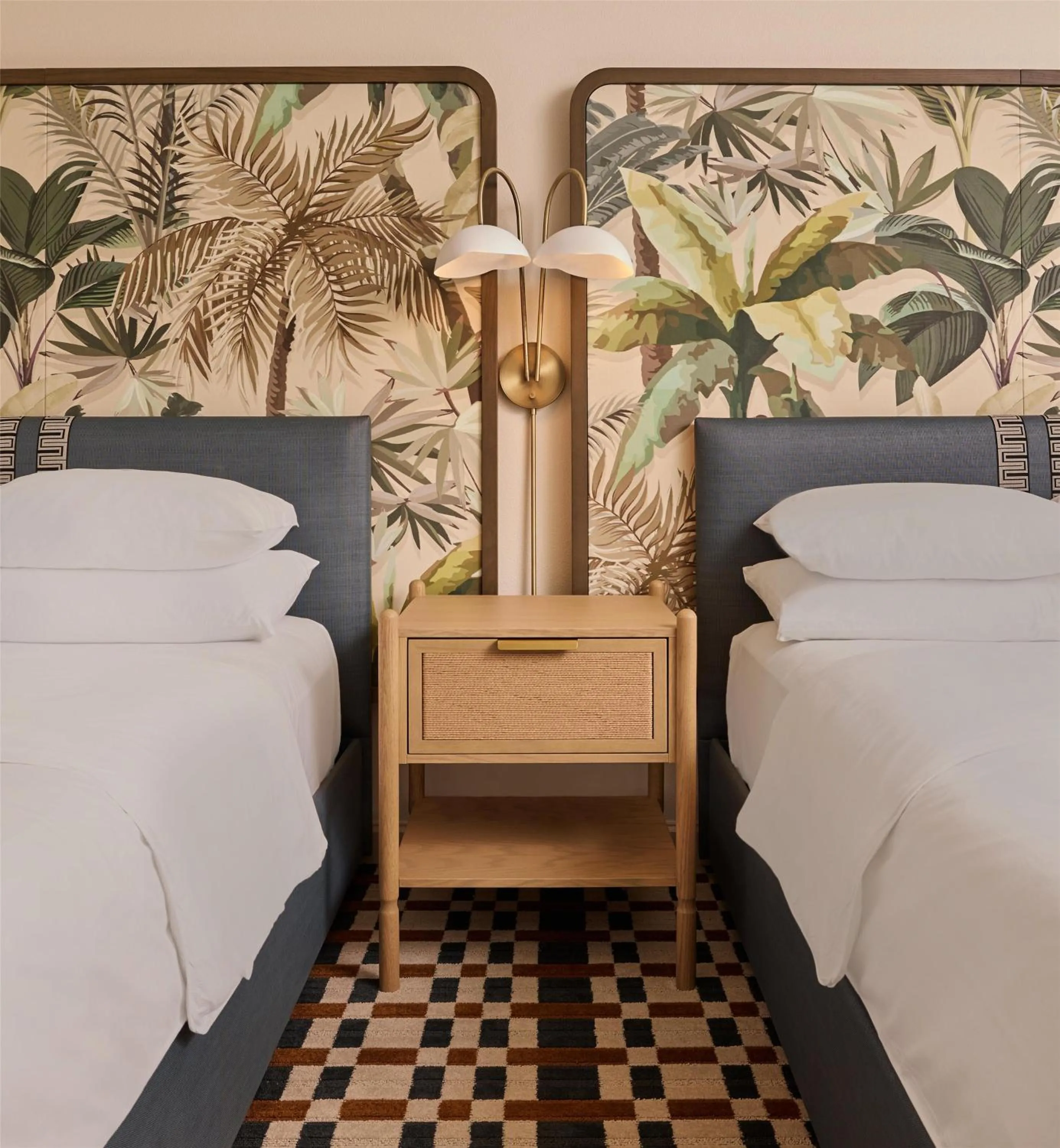 Bedroom, Bed in Hyatt Centric Delfina Santa Monica