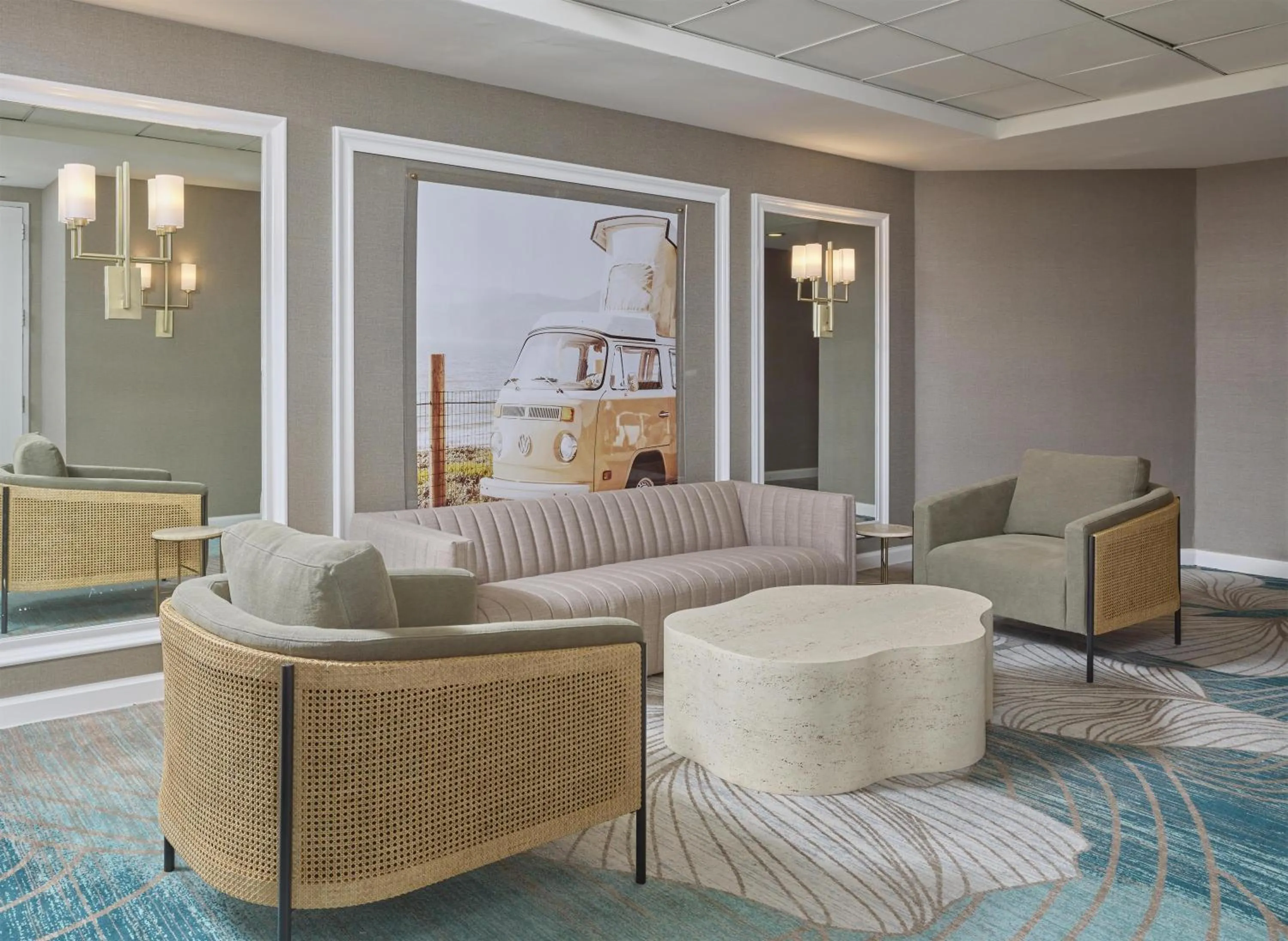 Meeting/conference room in Hyatt Centric Delfina Santa Monica