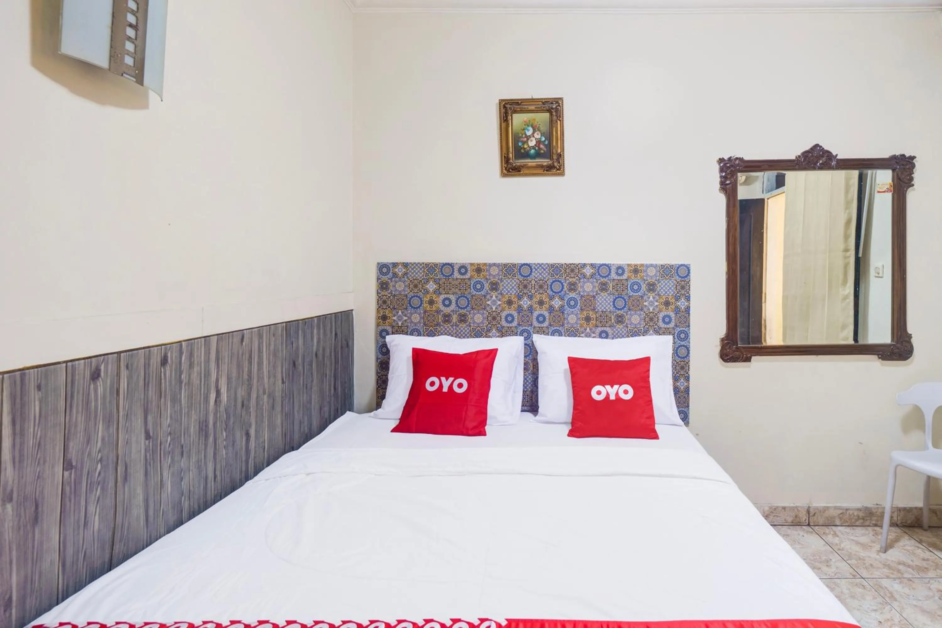 Bedroom, Bed in Hotel O Bogor Near Museum Peta