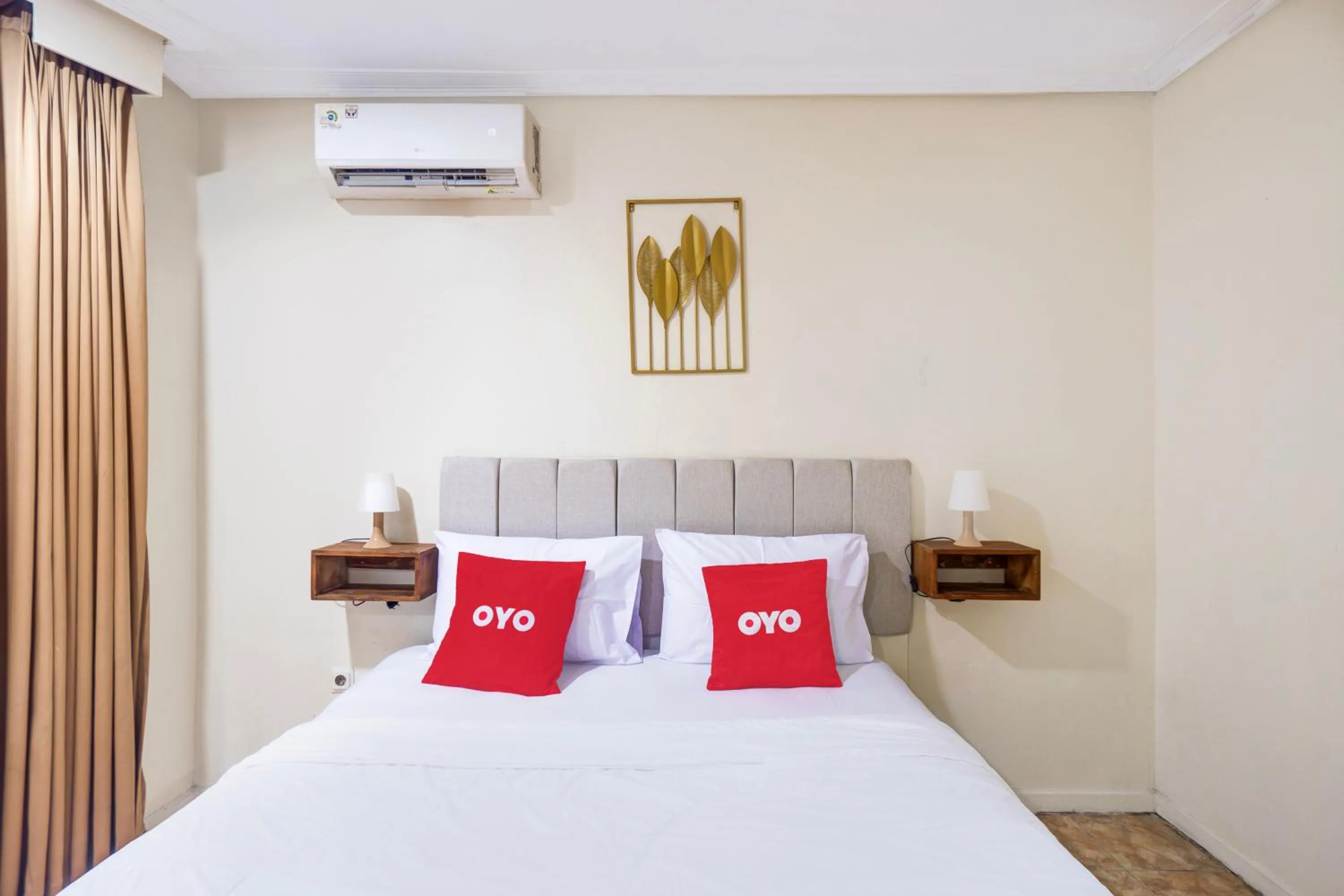 Bedroom, Bed in Hotel O Bogor Near Museum Peta