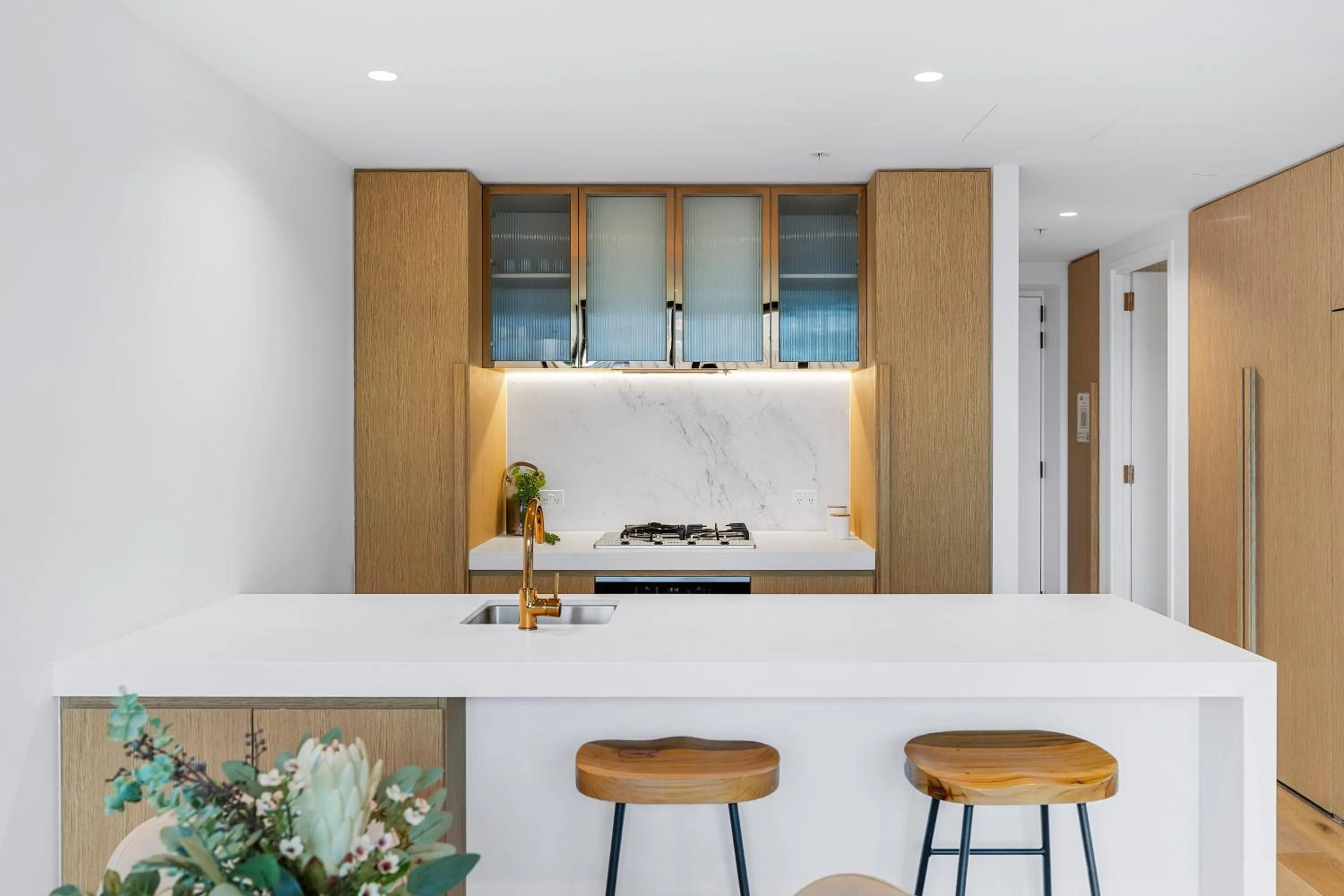 Kitchen or kitchenette in Collins House Apartments by CLLIX