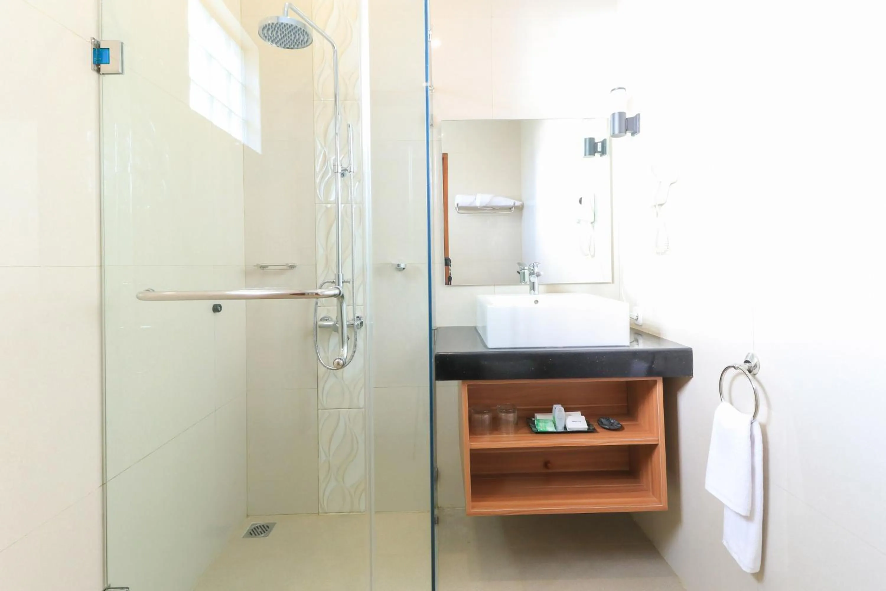 Bathroom in Linda Villa 2