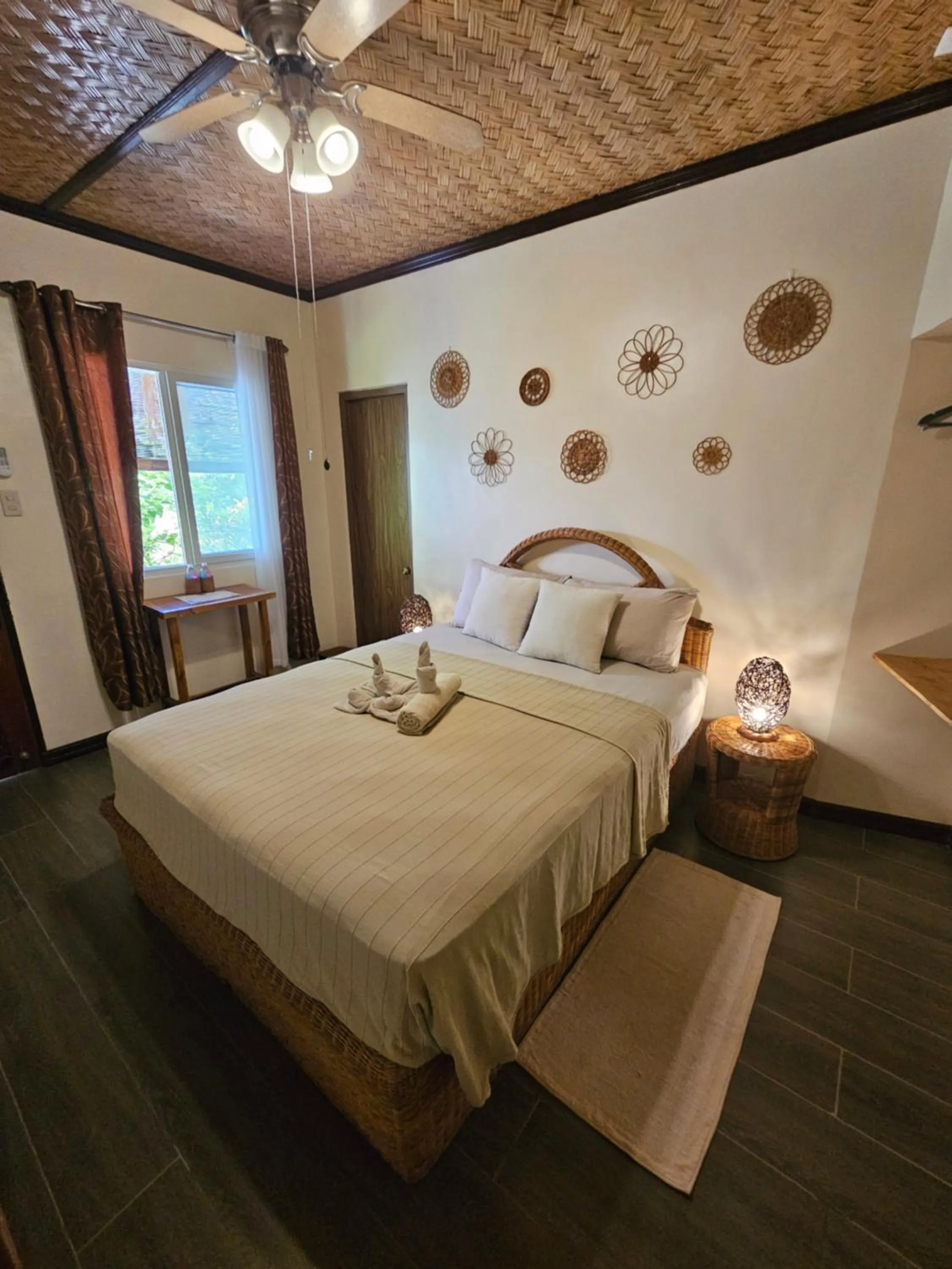 Bedroom, Bed in Angel Nido Resort