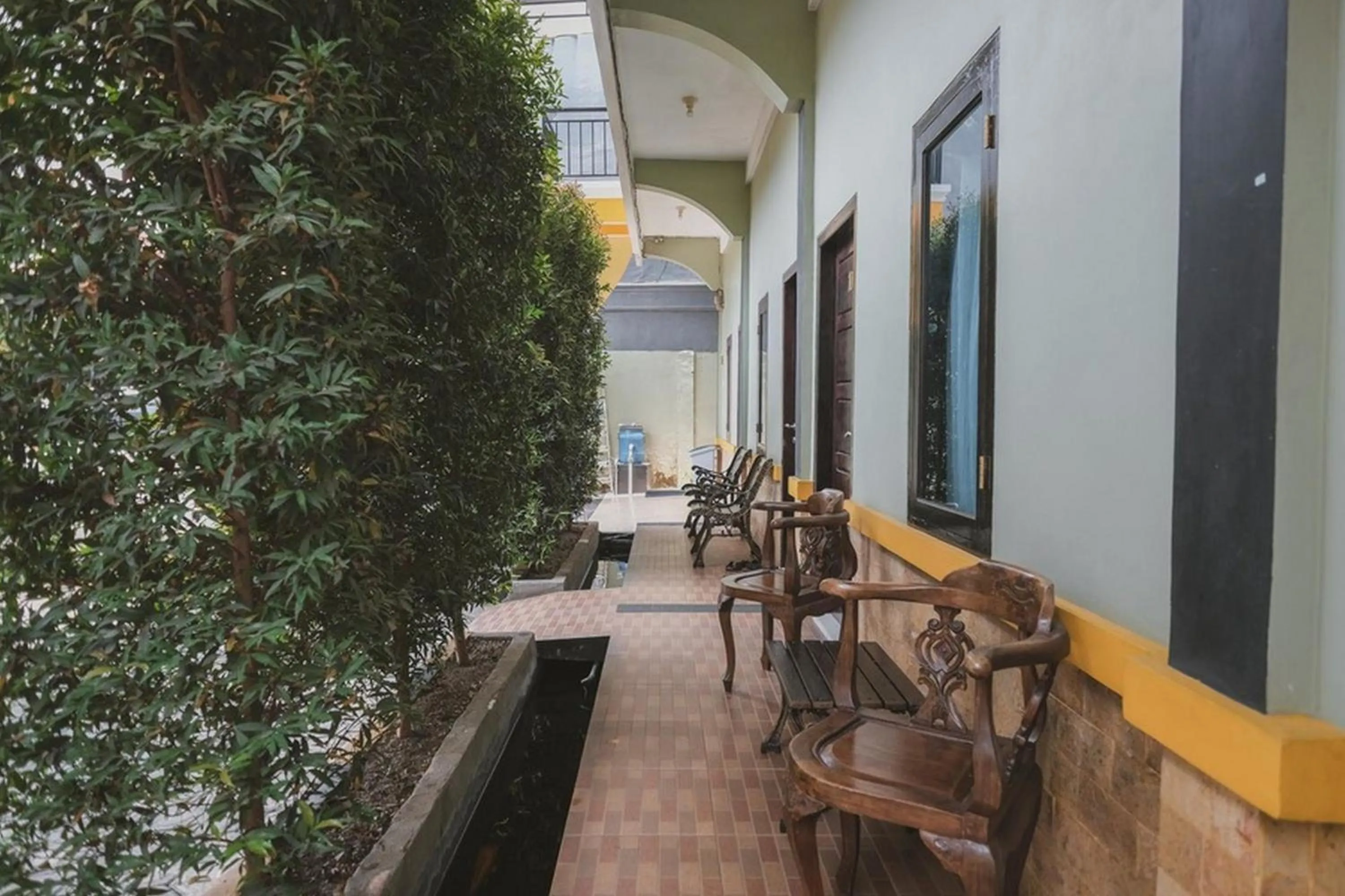 Balcony/Terrace in RedDoorz Syariah near Kantor Walikota Jambi