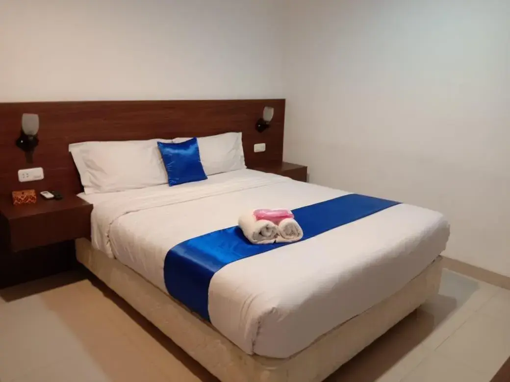 Bed in Puri Maju Hotel Bed in Puri Maju Hotel