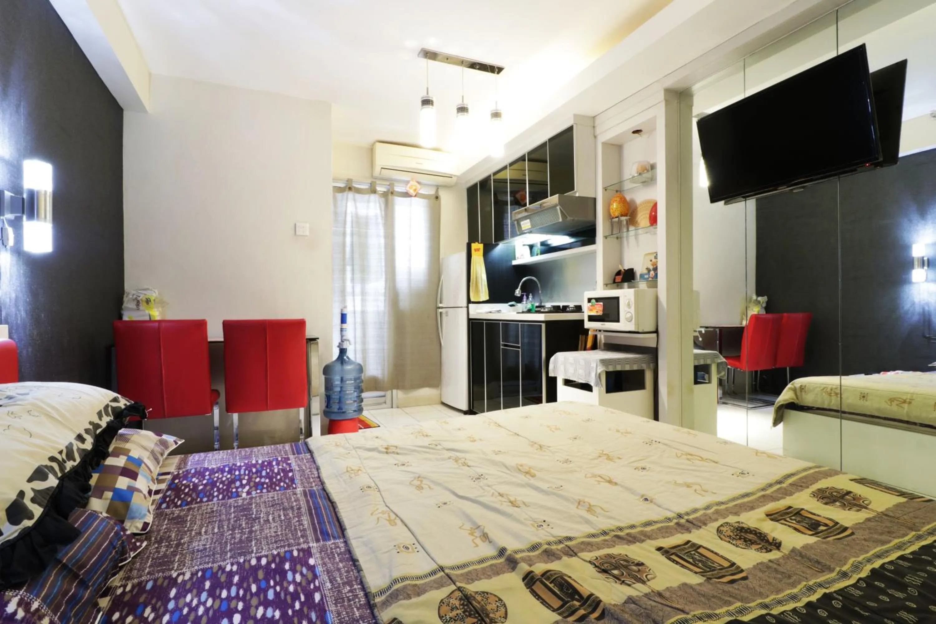 Bedroom, Bed in Apartment Kalibata City by Novi