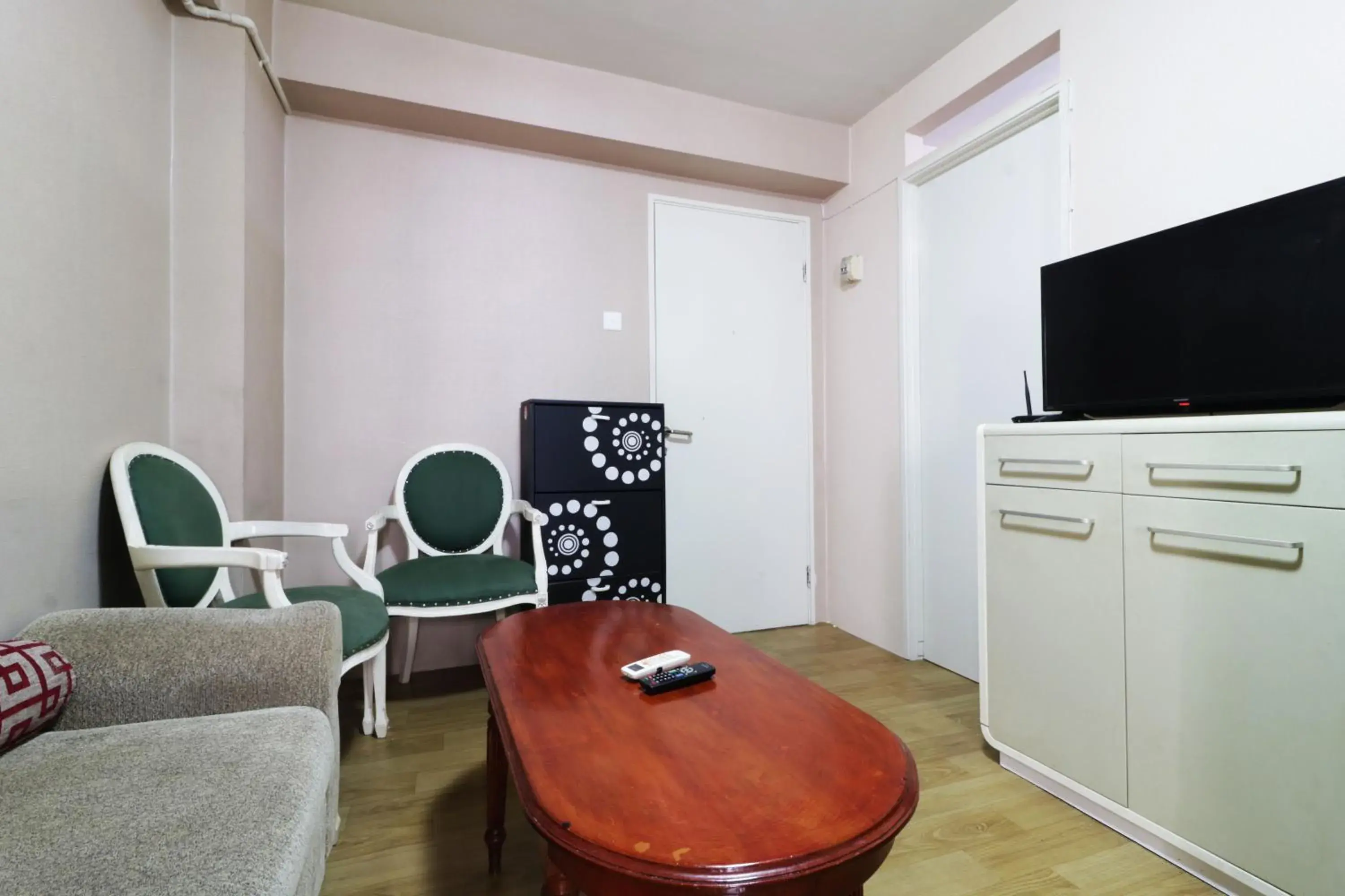 Living room in Apartment Kalibata City by Novi Living room in Apartment Kalibata City by Novi