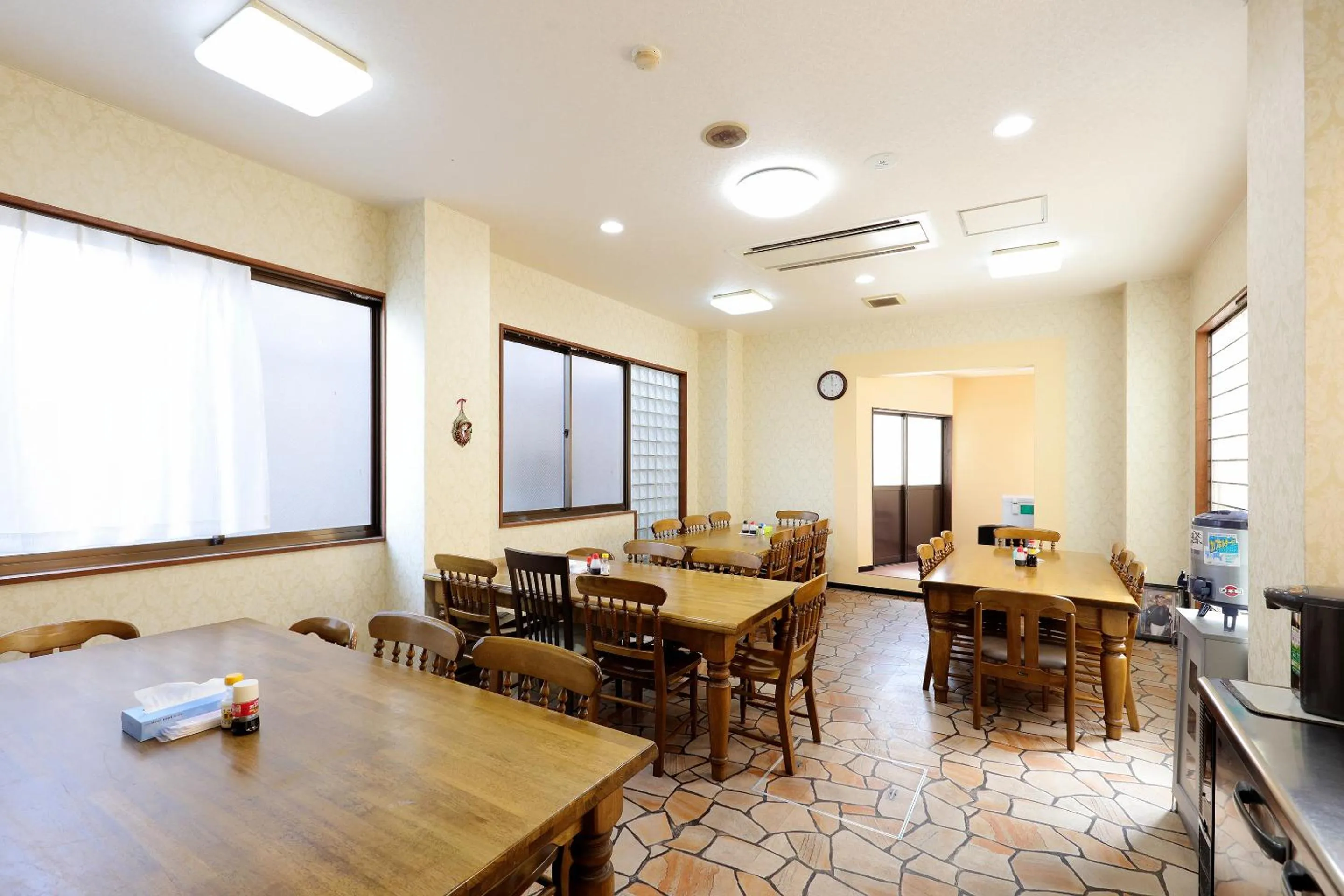Restaurant/places to eat in Tabist Rays Hotel Yakata