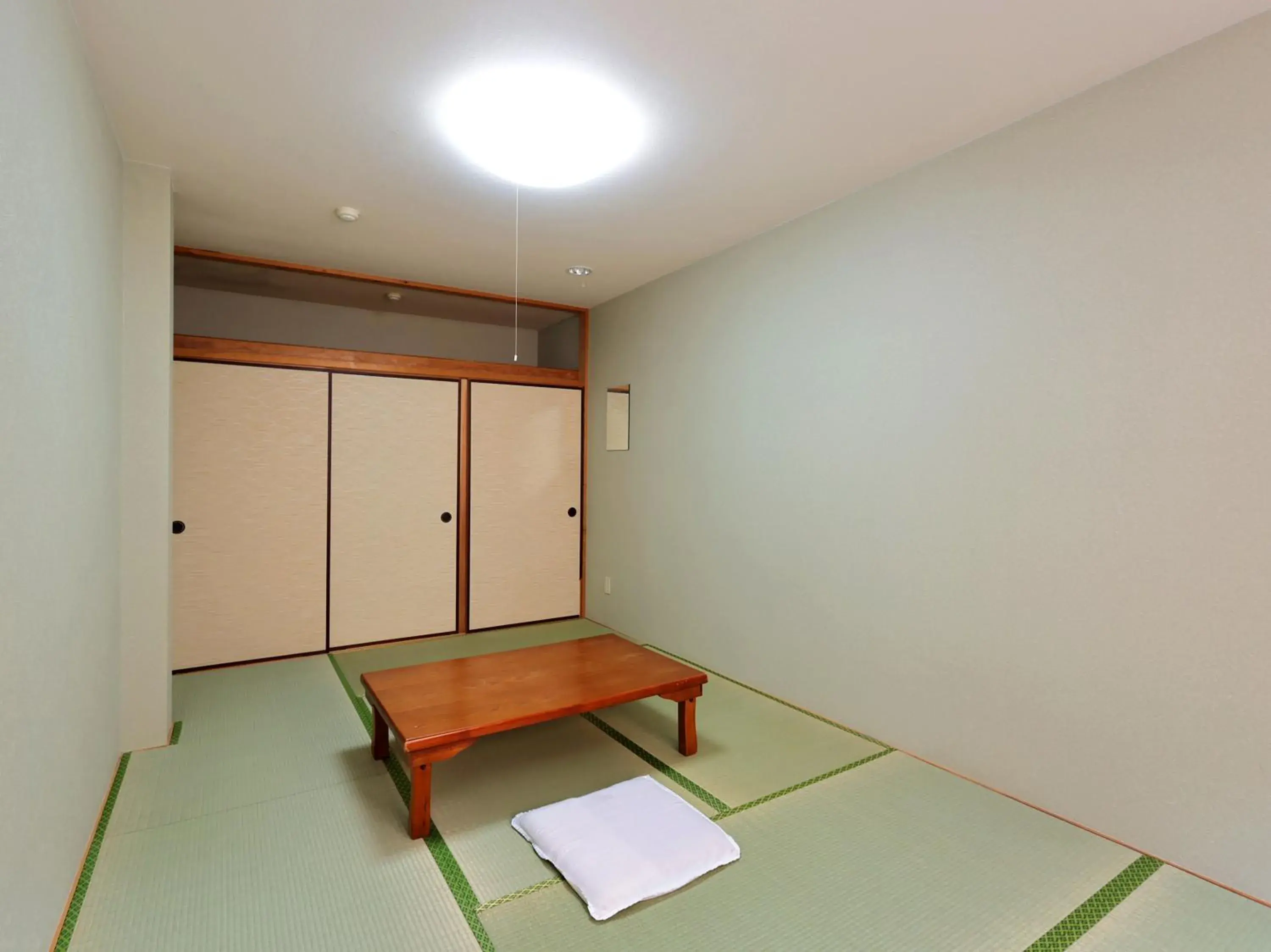 Triple Room - single occupancy in Tabist Izumi Yusen Shukuhaku Center Triple Room - single occupancy in Tabist Izumi Yusen Shukuhaku Center